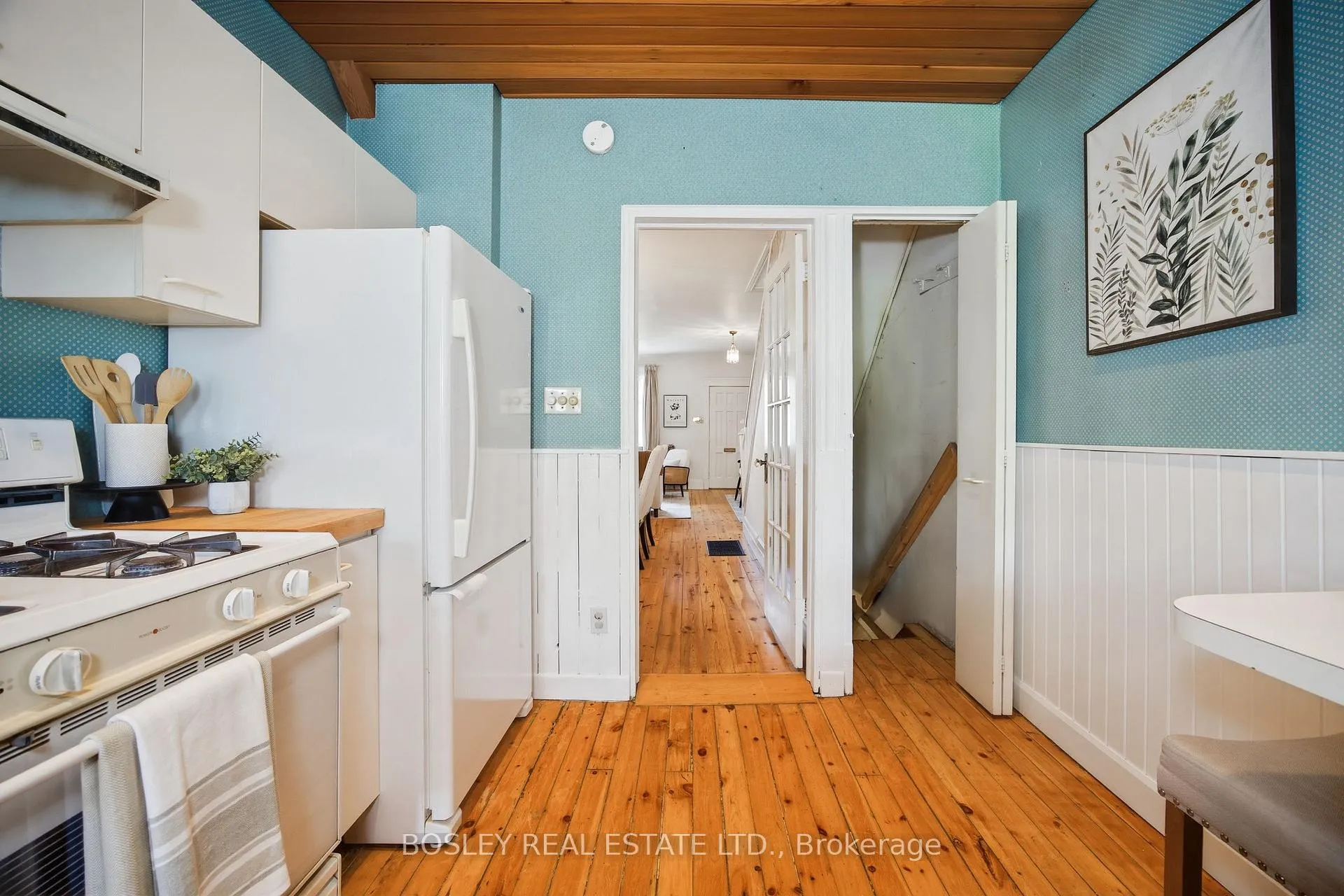 Photo 16 of 44 Birch Avenue, Toronto, Yonge-St. Clair — HOMEH