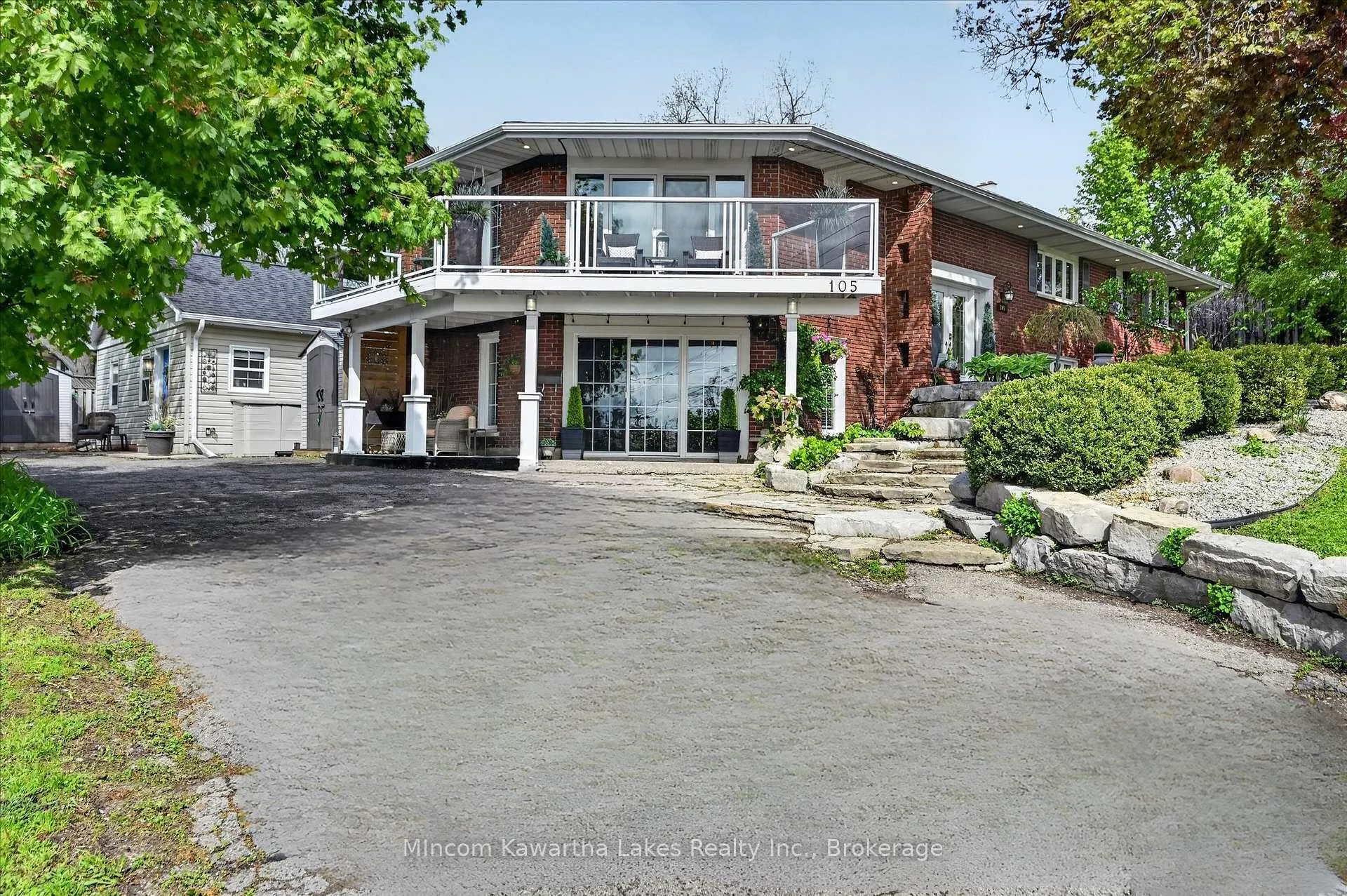 Photo 2 of 105 Ridgewood Road, Peterborough, Monaghan Ward 2 — HOMEH