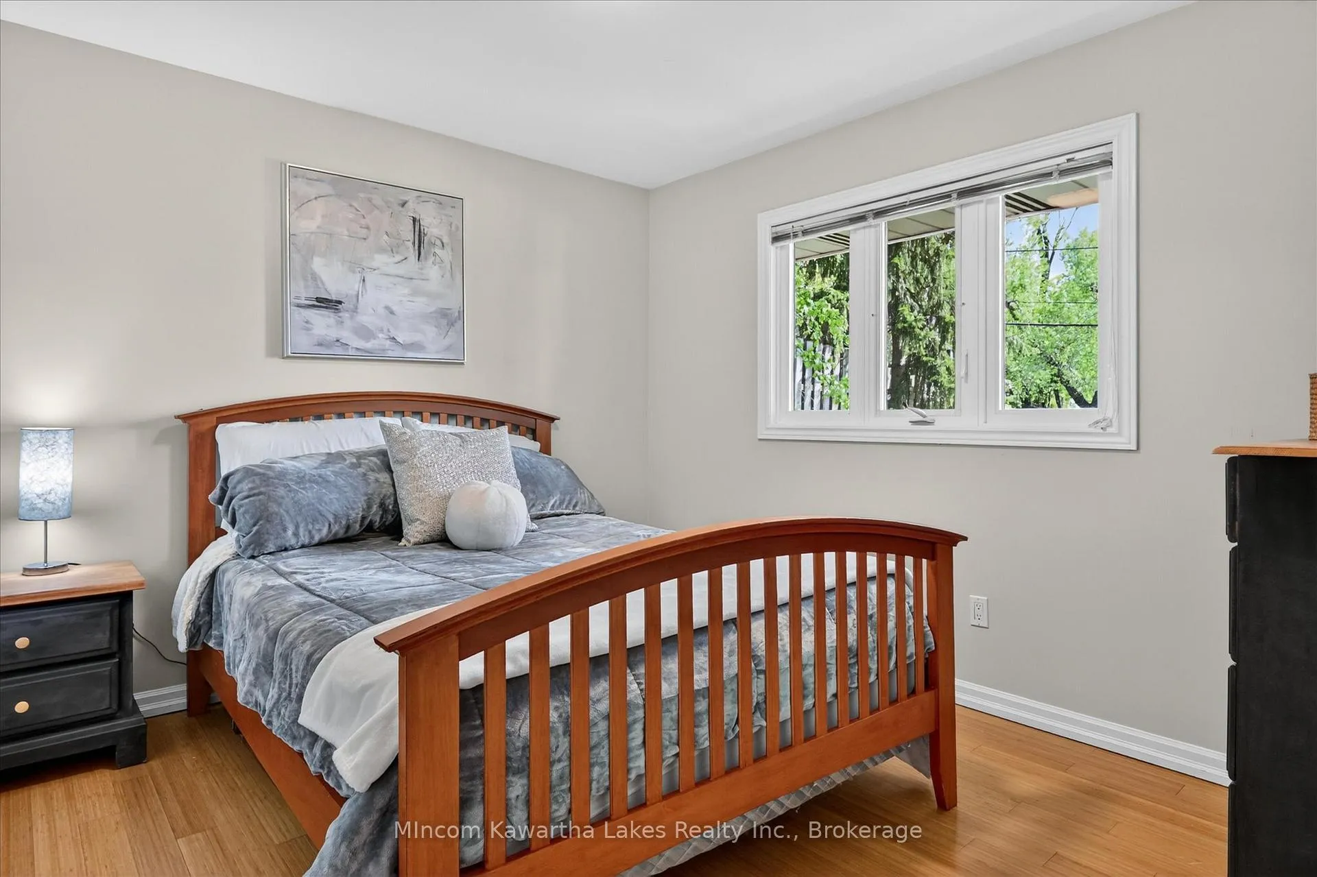Photo 20 of 105 Ridgewood Road, Peterborough, Monaghan Ward 2 — HOMEH
