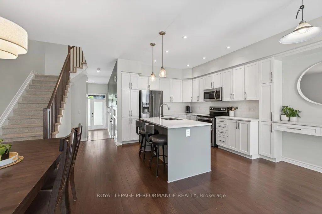 Photo 6 of 127 Wild Calla Way, Ottawa, Mer Bleue/Bradley Estates/Anderson Park — HOMEH