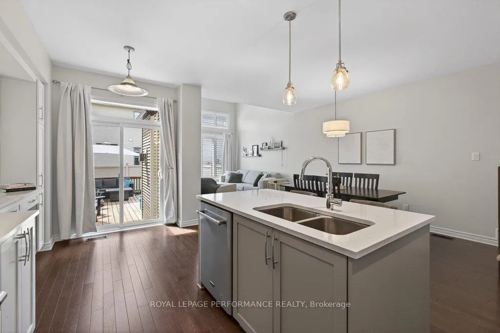 Photo 10 of 127 Wild Calla Way, Ottawa, Mer Bleue/Bradley Estates/Anderson Park — HOMEH