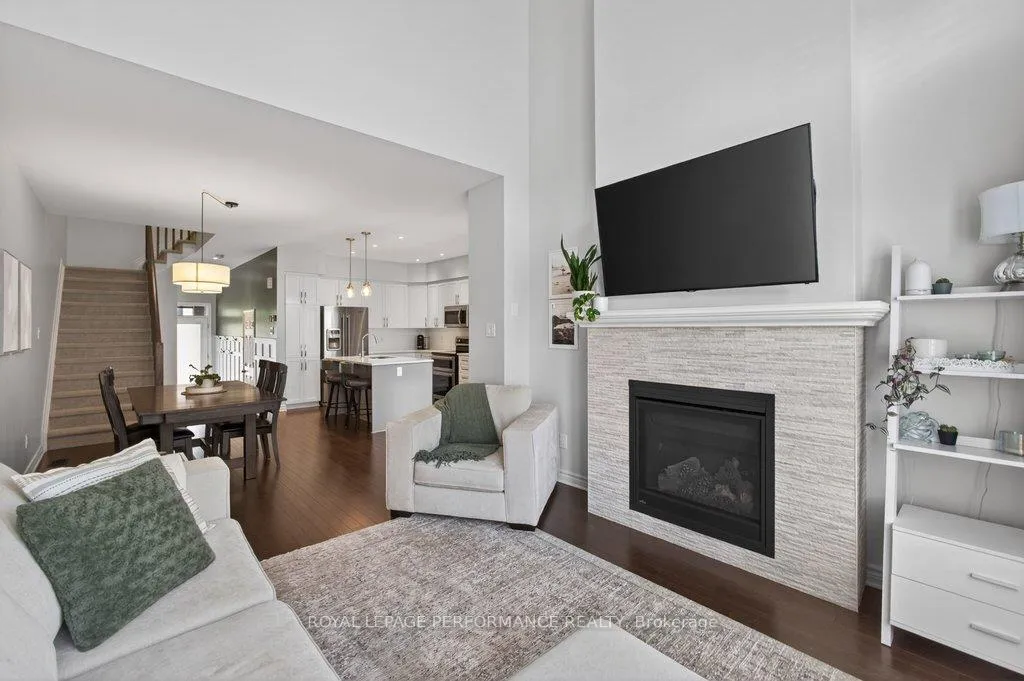 Photo 17 of 127 Wild Calla Way, Ottawa, Mer Bleue/Bradley Estates/Anderson Park — HOMEH