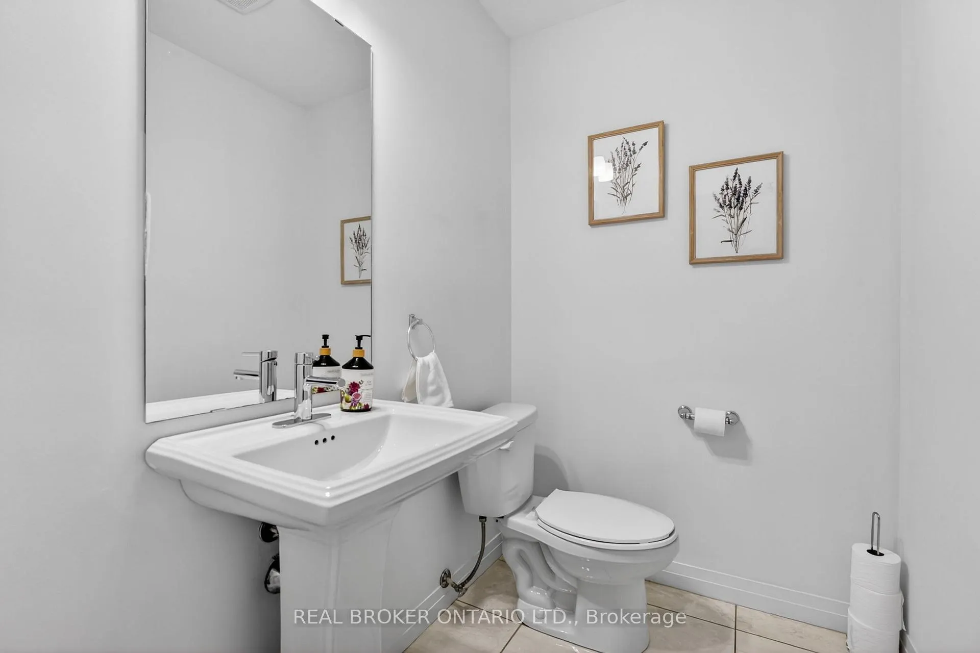 Photo 11 of 4048 Stadelbauer Drive, Lincoln, Beamsville — HOMEH