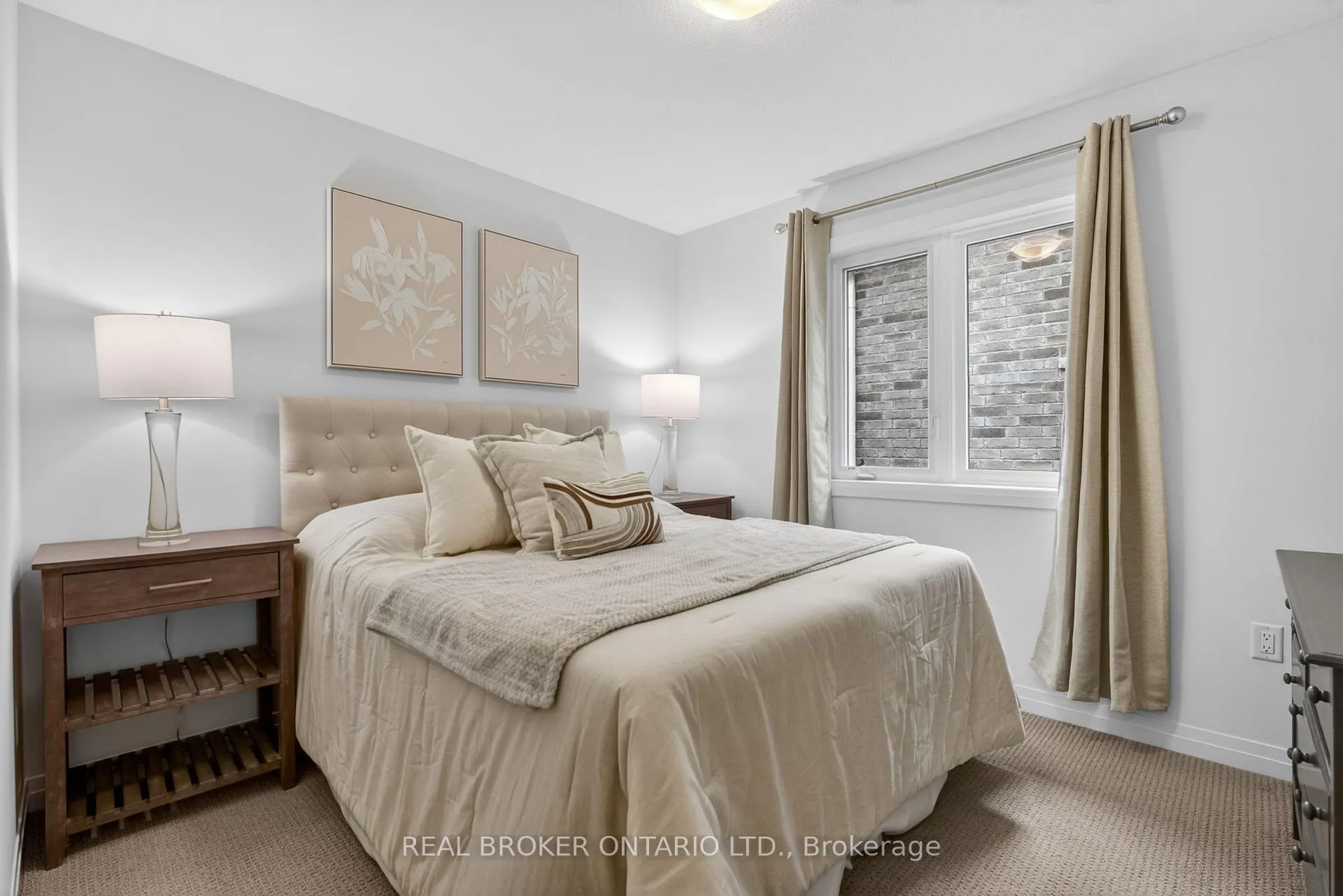 Photo 36 of 4048 Stadelbauer Drive, Lincoln, Beamsville — HOMEH