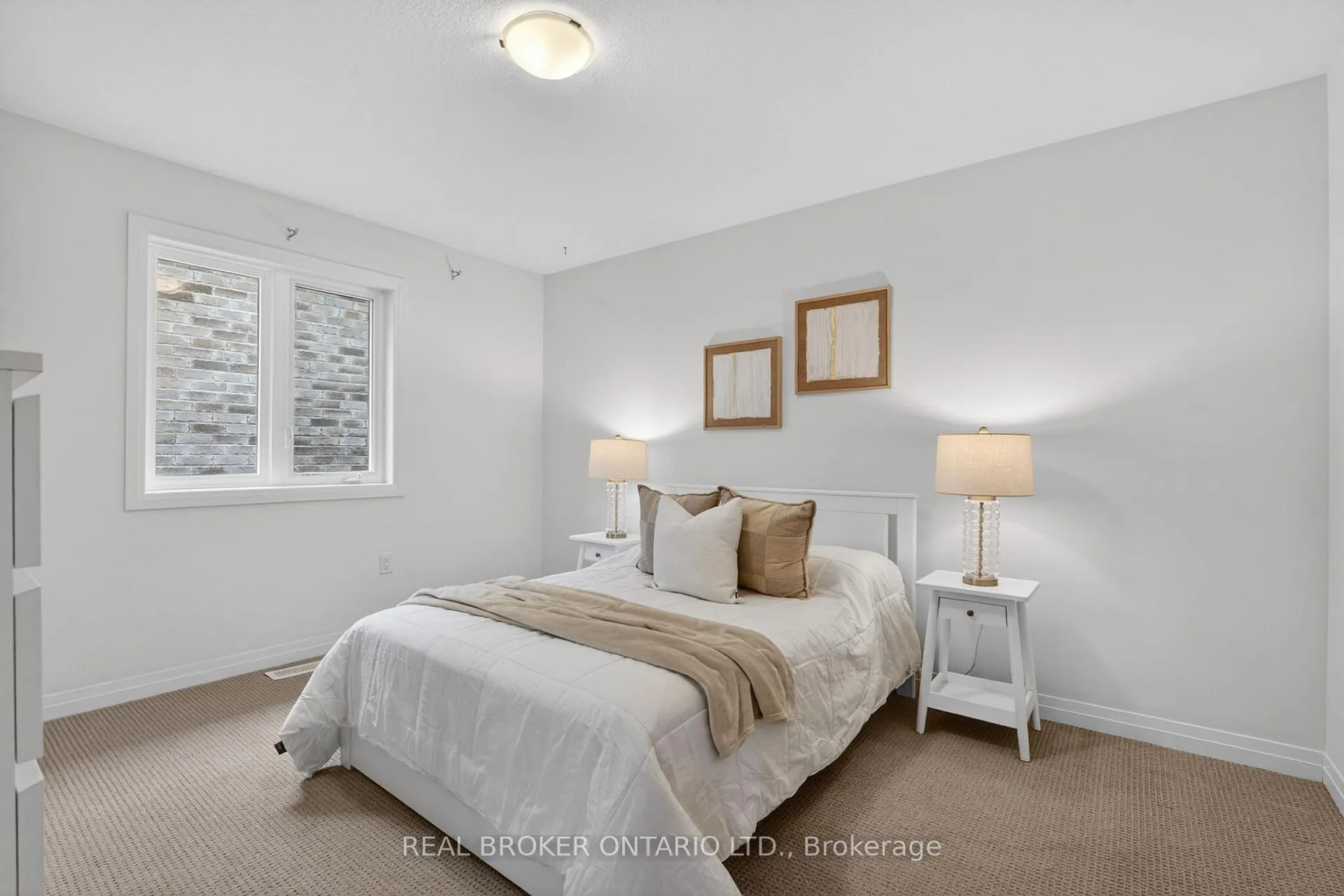 Photo 37 of 4048 Stadelbauer Drive, Lincoln, Beamsville — HOMEH