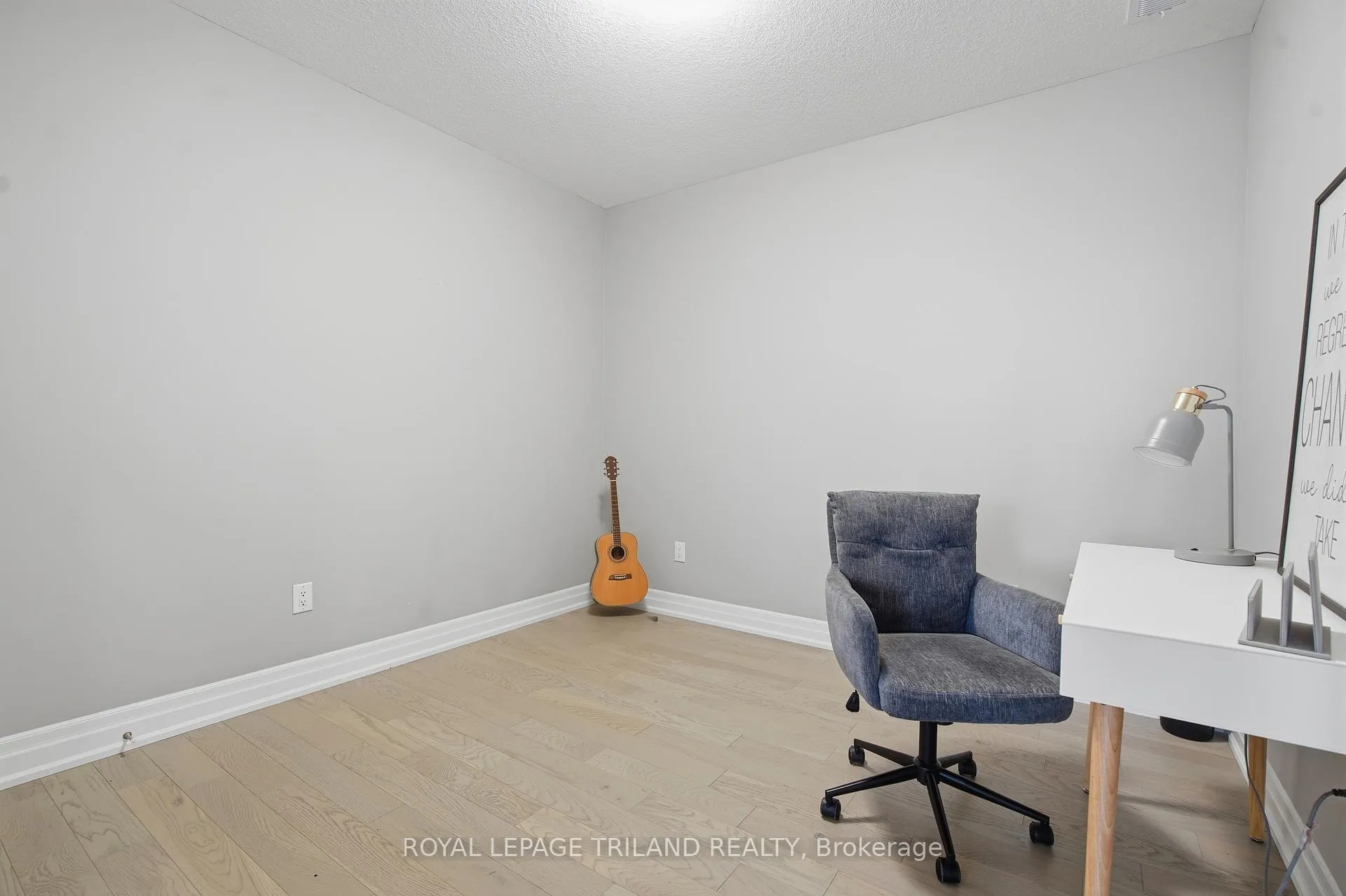 Photo 5 of Unit 215, 480 Callaway Road, London, North R — HOMEH