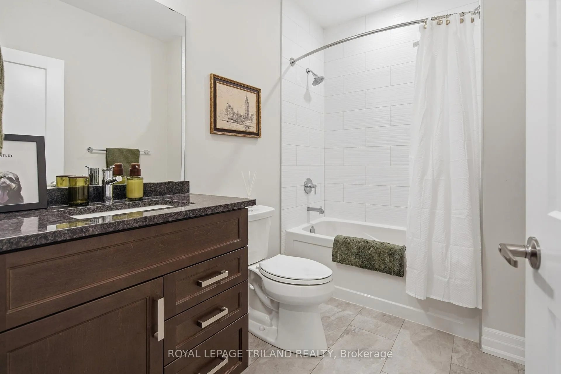 Photo 11 of Unit 215, 480 Callaway Road, London, North R — HOMEH