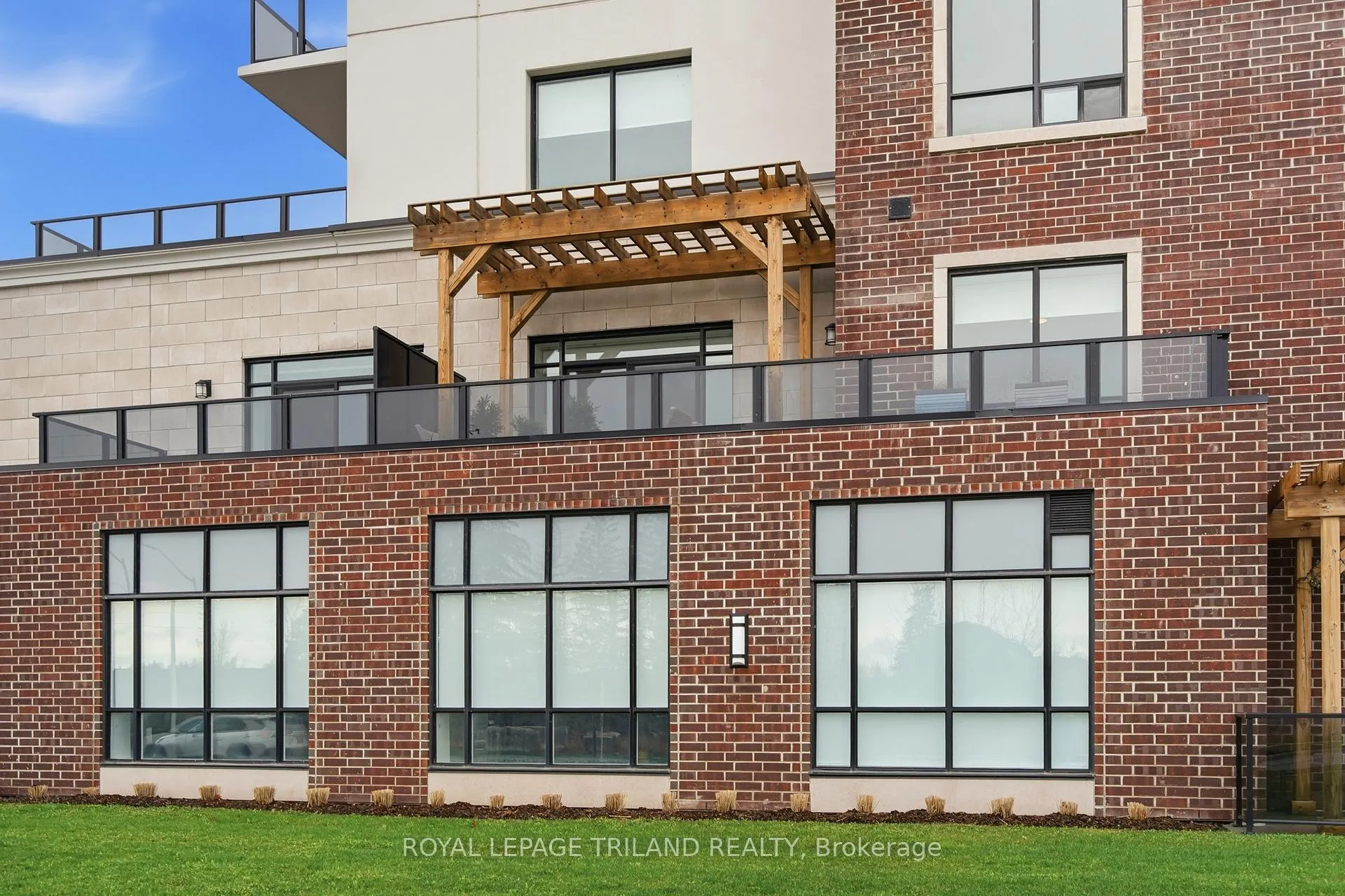Photo 27 of Unit 215, 480 Callaway Road, London, North R — HOMEH