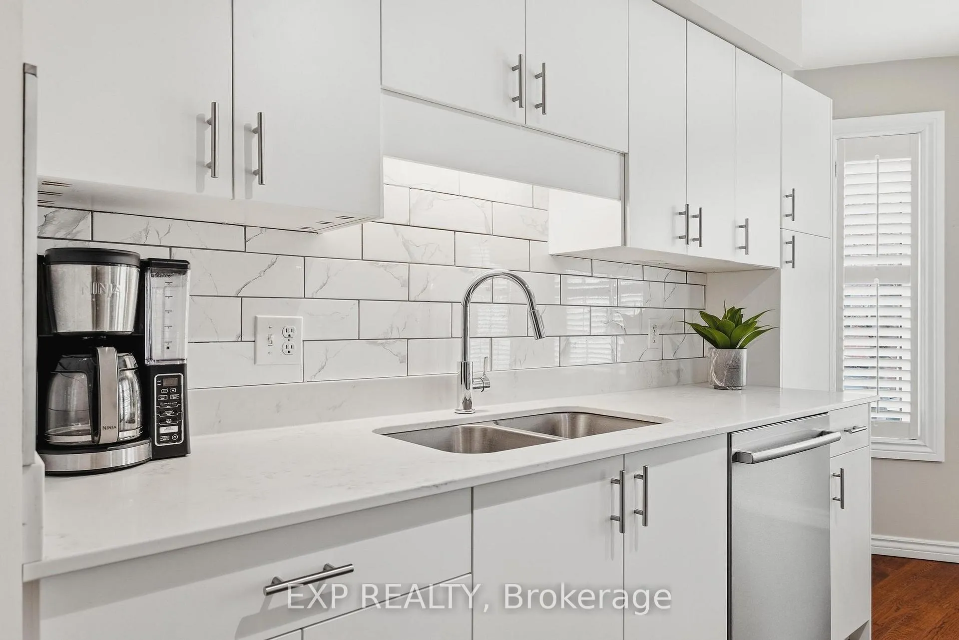 Photo 5 of Unit 31, 245 Bishop Street S, Cambridge, Preston South — HOMEH