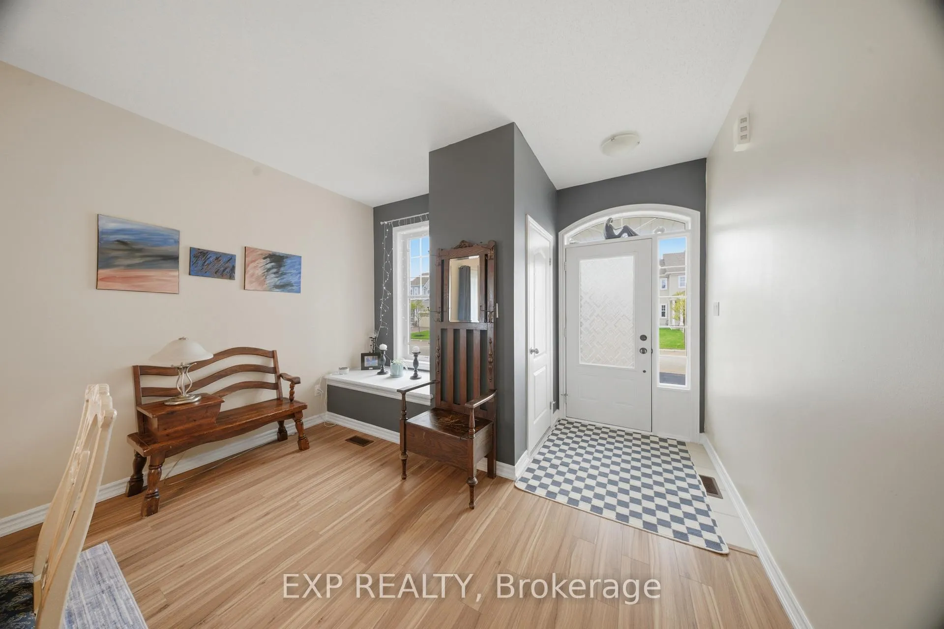 Photo 8 of 832 O'Reilly Crescent, Shelburne — HOMEH