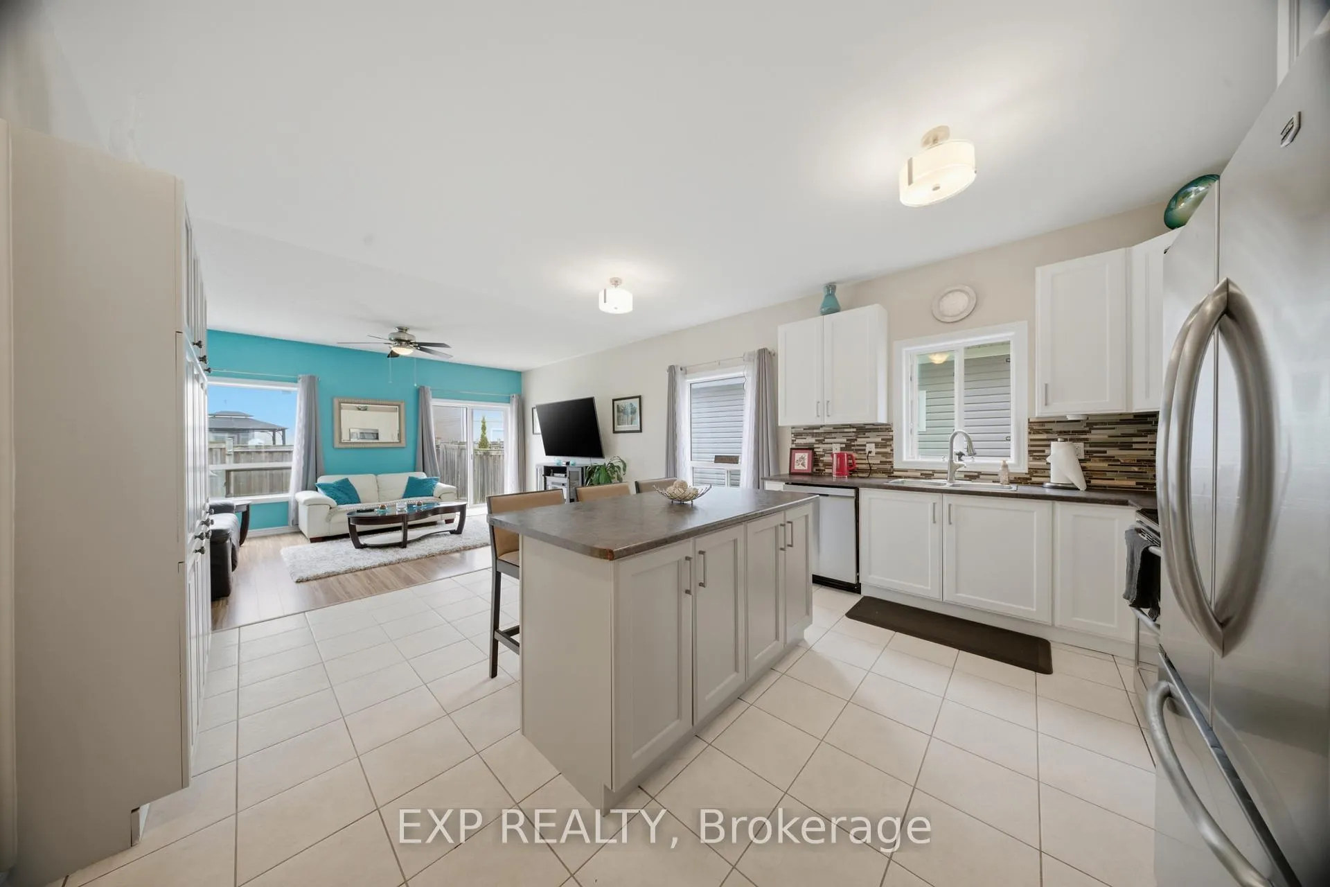 Photo 11 of 832 O'Reilly Crescent, Shelburne — HOMEH