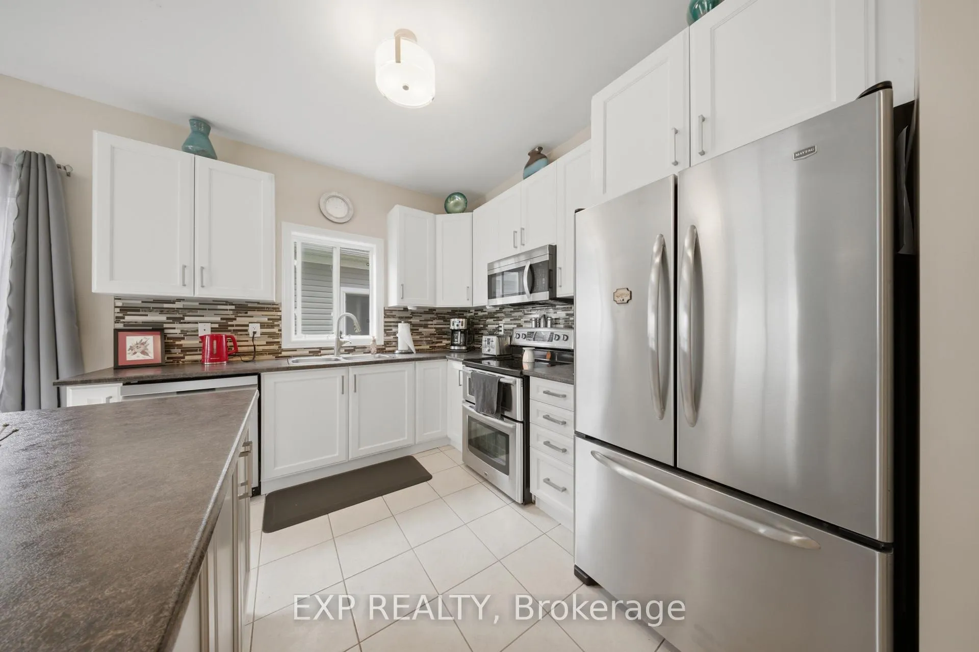 Photo 13 of 832 O'Reilly Crescent, Shelburne — HOMEH