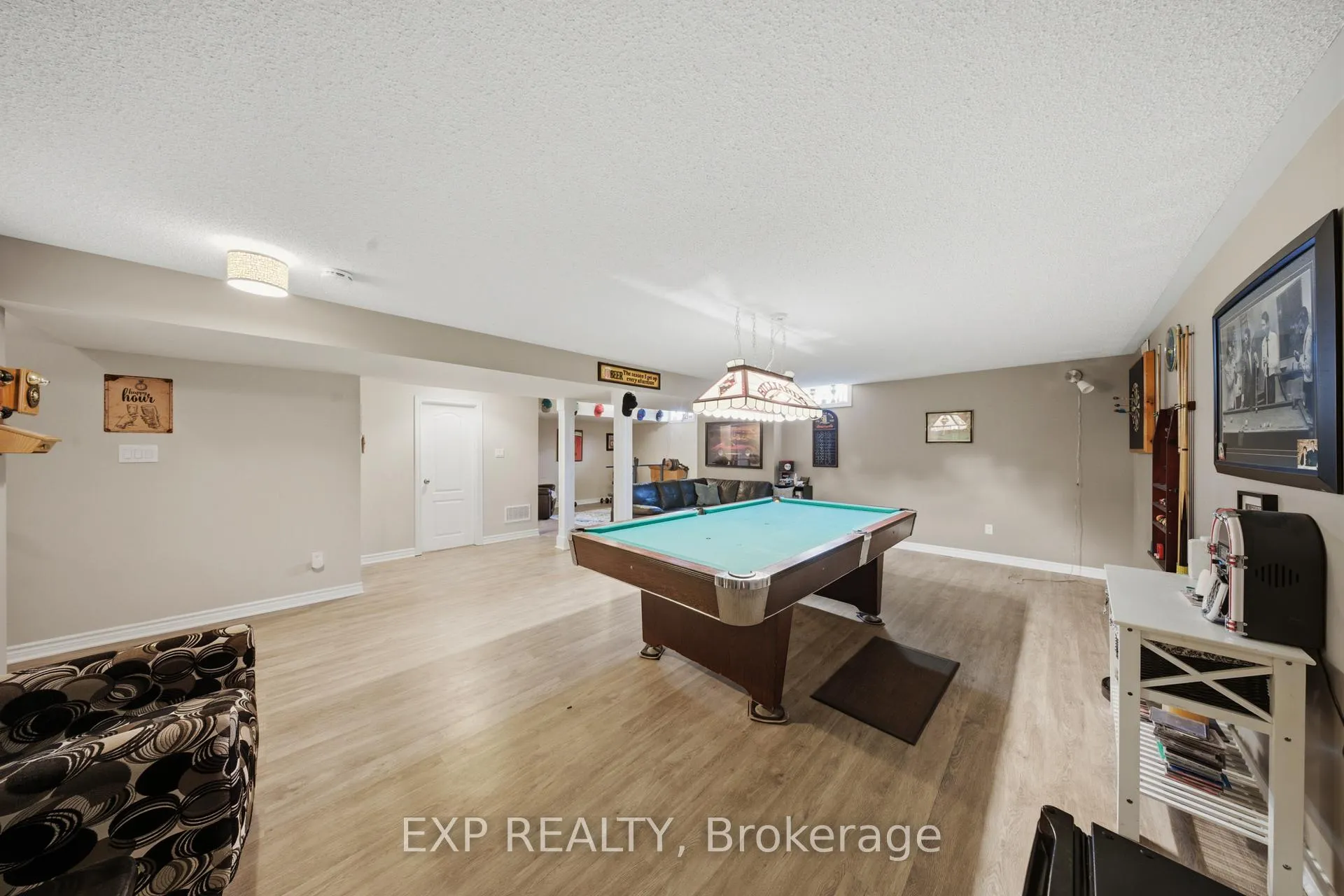 Photo 34 of 832 O'Reilly Crescent, Shelburne — HOMEH