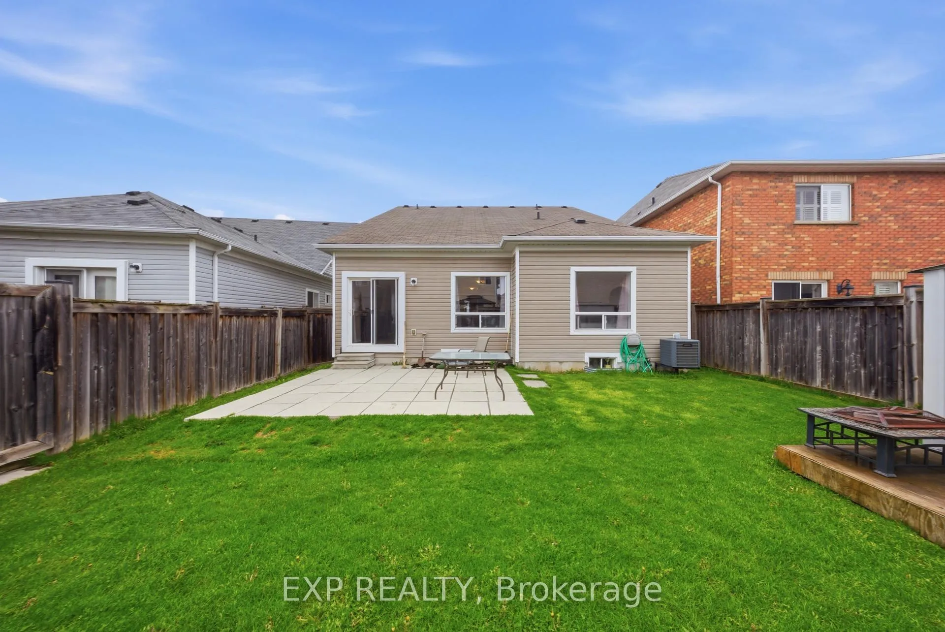 Photo 38 of 832 O'Reilly Crescent, Shelburne — HOMEH