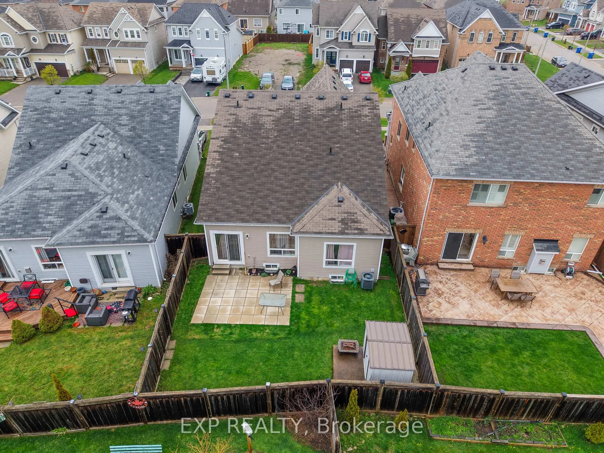 Photo 39 of 832 O'Reilly Crescent, Shelburne — HOMEH