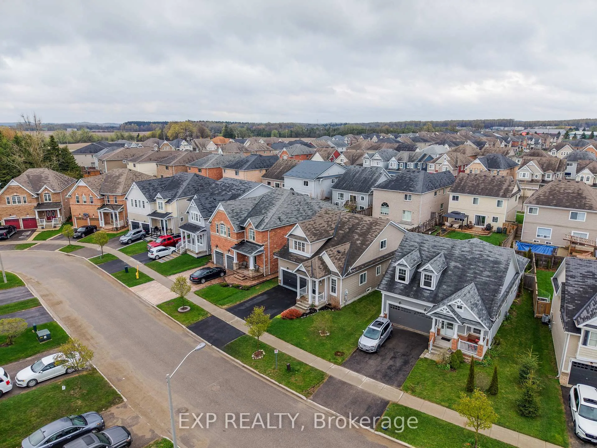 Photo 43 of 832 O'Reilly Crescent, Shelburne — HOMEH