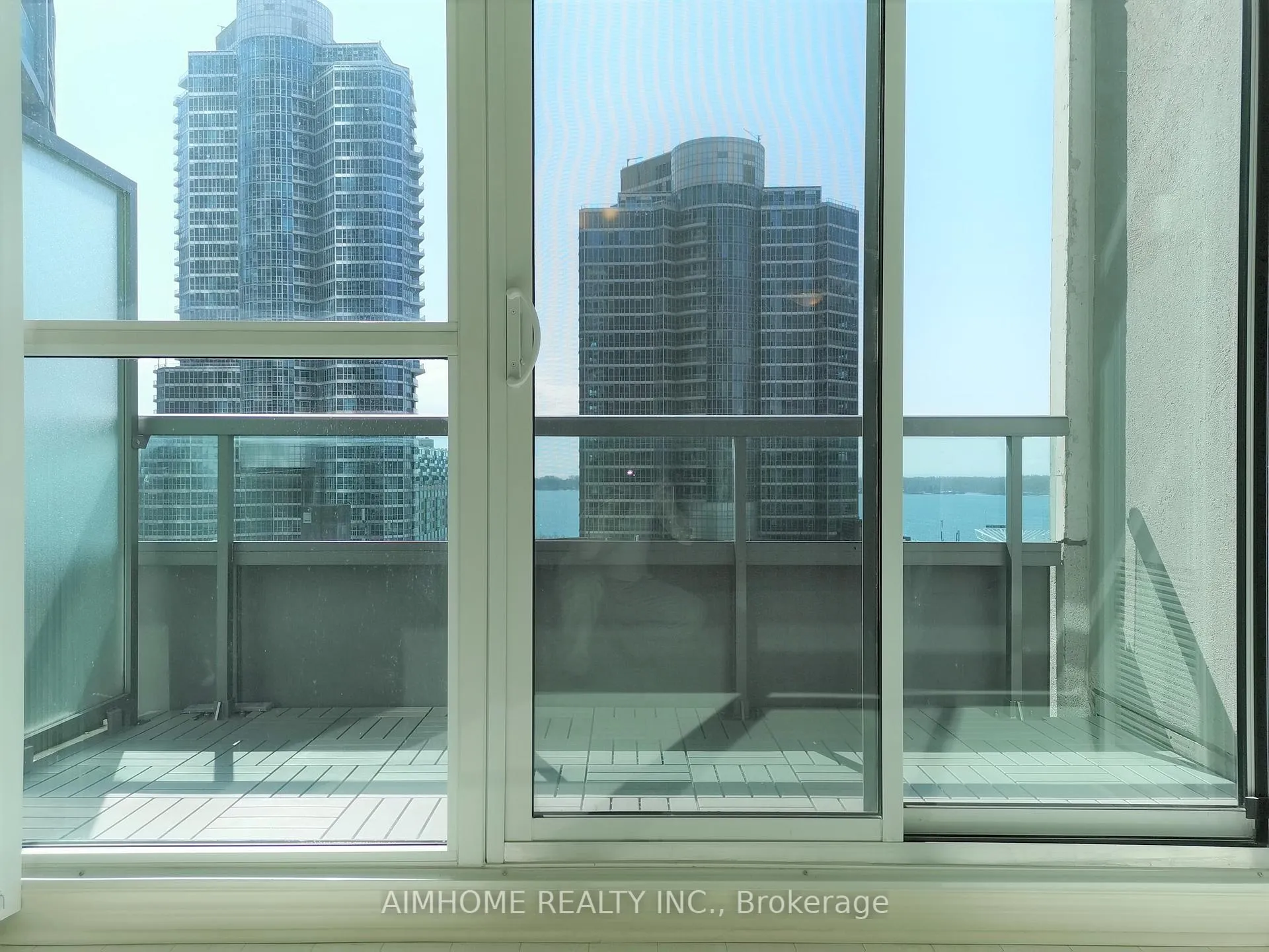 Photo 9 of Unit 1525, 25 Lower Simcoe Street, Toronto, Waterfront Communities — HOMEH