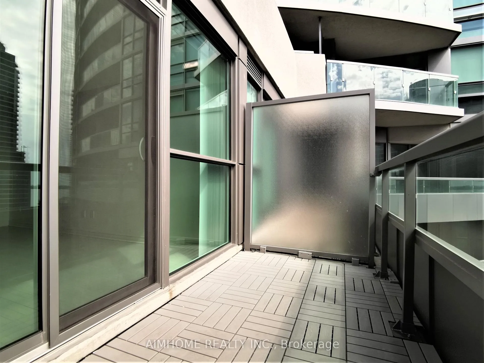 Photo 10 of Unit 1525, 25 Lower Simcoe Street, Toronto, Waterfront Communities — HOMEH