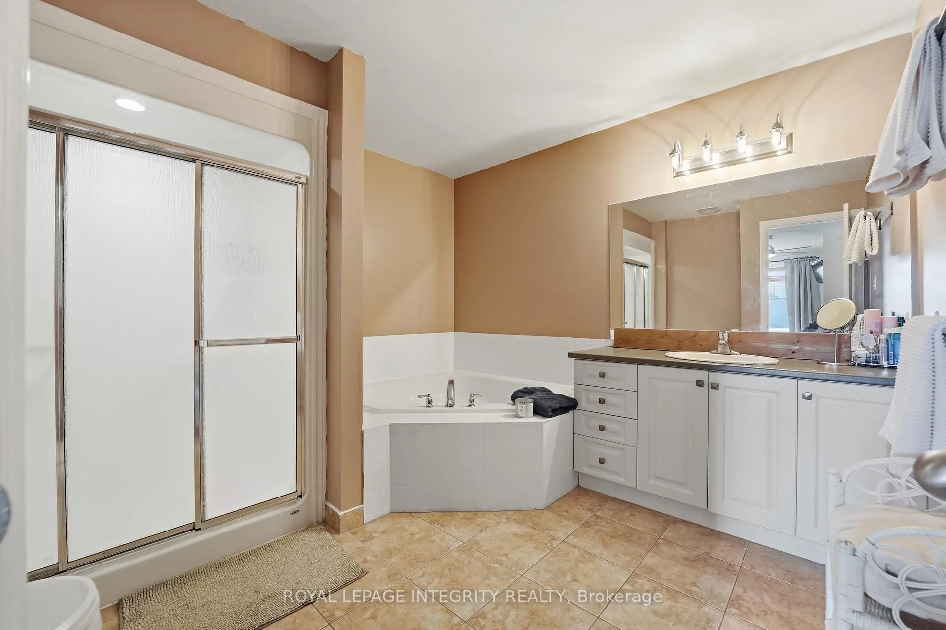 Photo 19 of 1036 Marconi Avenue, Ottawa, Kanata - Morgan's Grant/South March — HOMEH