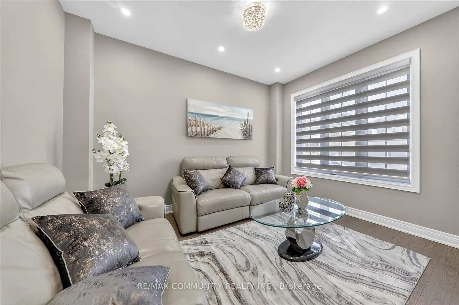 Photo 6 of 46 Wamsley Crescent, Clarington, Newcastle — HOMEH