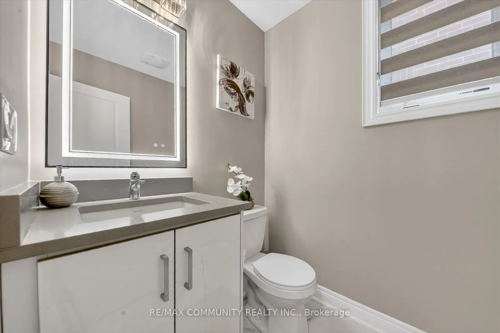 Photo 8 of 46 Wamsley Crescent, Clarington, Newcastle — HOMEH