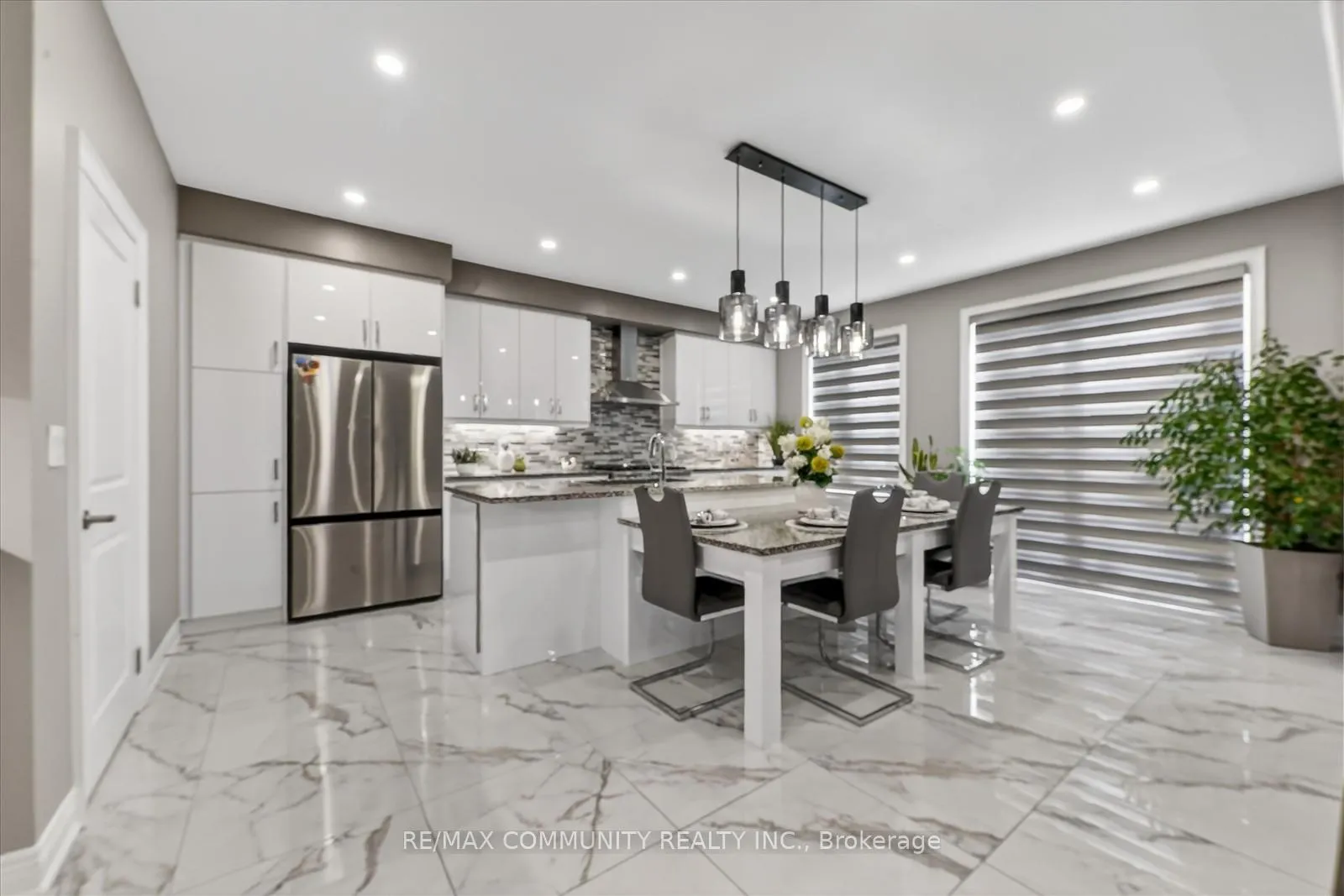 Photo 13 of 46 Wamsley Crescent, Clarington, Newcastle — HOMEH