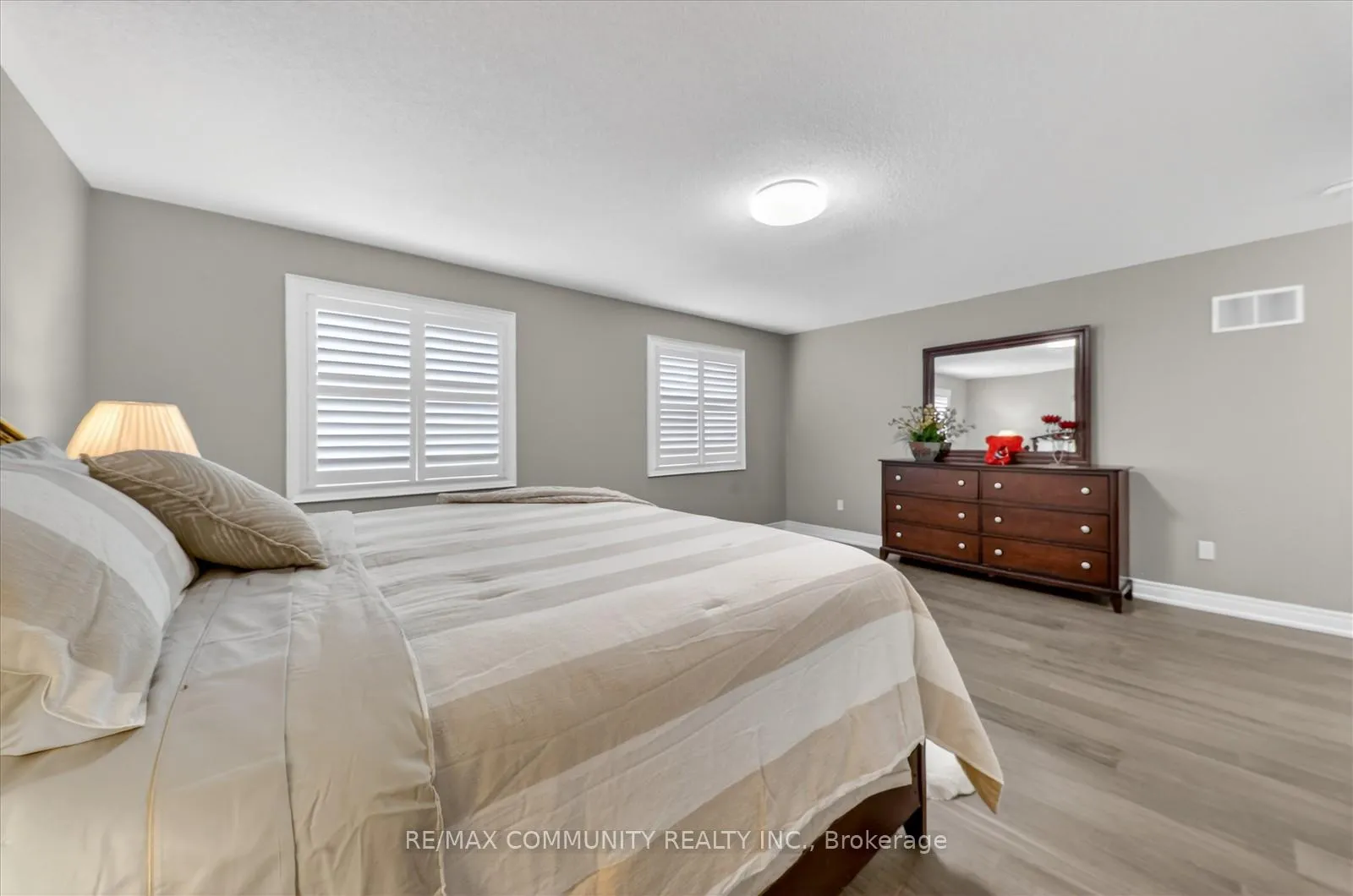 Photo 21 of 46 Wamsley Crescent, Clarington, Newcastle — HOMEH