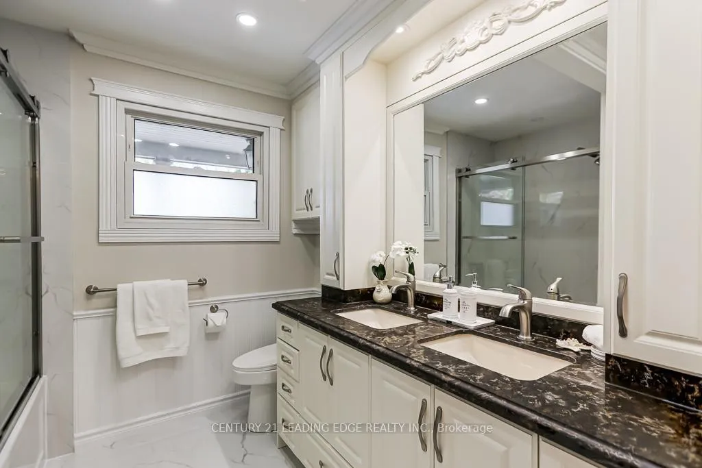 Photo 14 of 92 Drakefield Road, Markham, Bullock — HOMEH