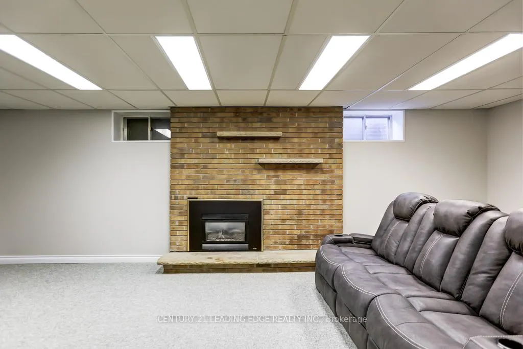 Photo 17 of 92 Drakefield Road, Markham, Bullock — HOMEH
