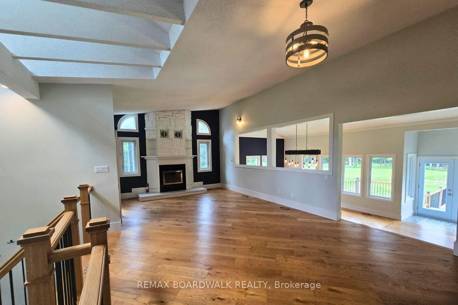 Photo 5 of 776 Kings Creek Road, Beckwith, Beckwith Twp — HOMEH