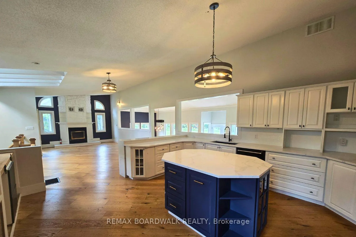 Photo 9 of 776 Kings Creek Road, Beckwith, Beckwith Twp — HOMEH