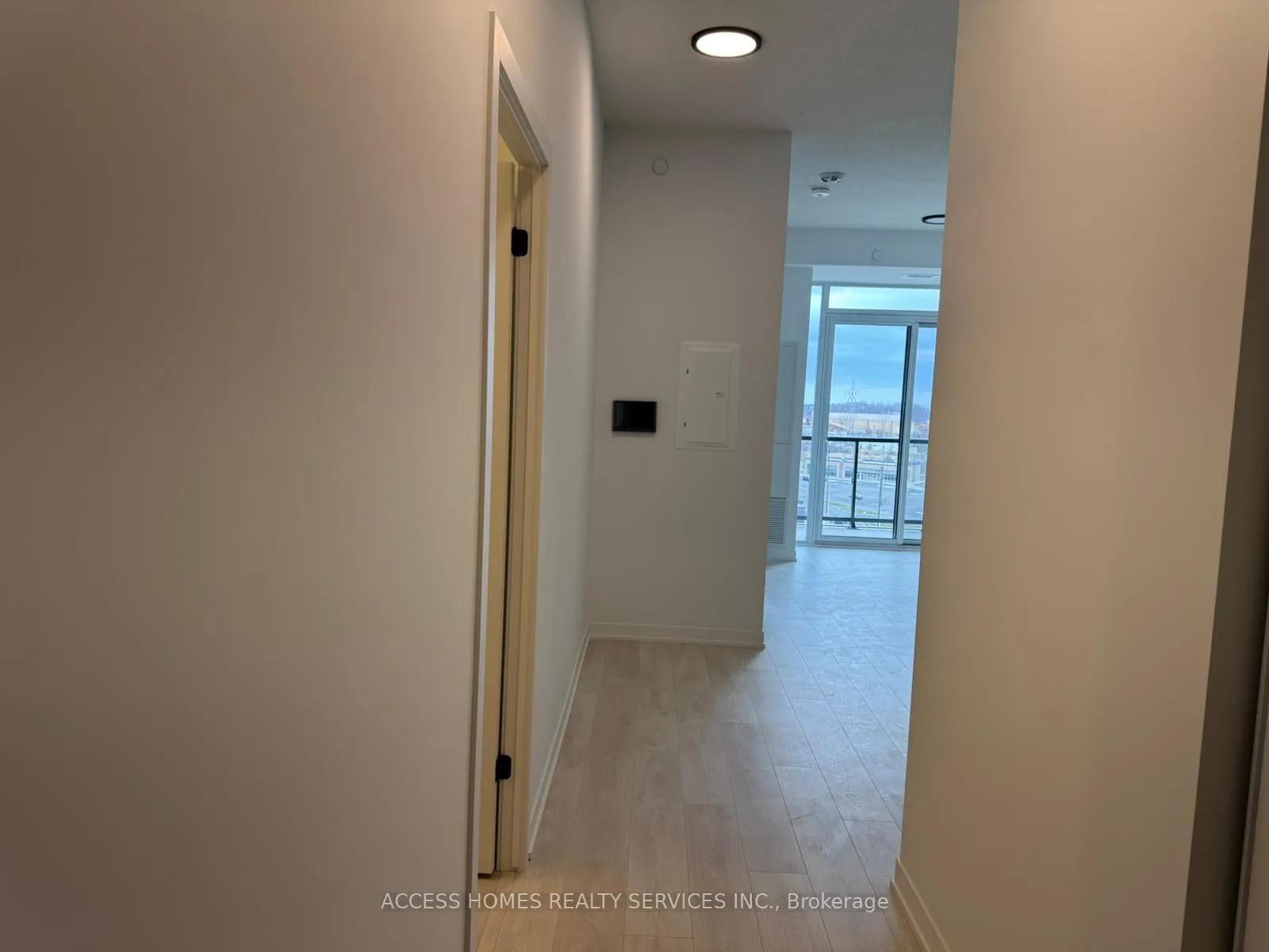 Photo 2 of Unit C904, 4878 Powers Common, Burlington, Alton — HOMEH