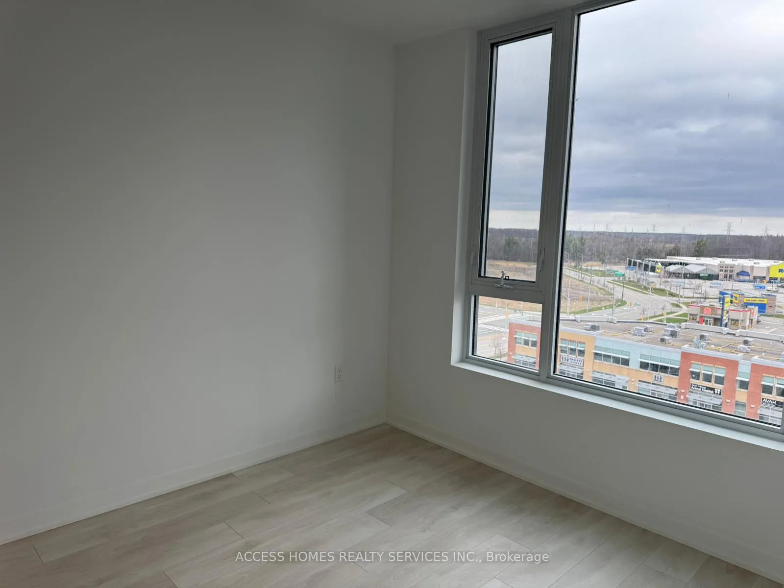 Photo 9 of Unit C904, 4878 Powers Common, Burlington, Alton — HOMEH