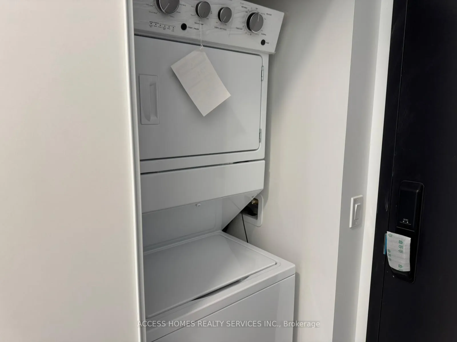 Photo 11 of Unit C904, 4878 Powers Common, Burlington, Alton — HOMEH