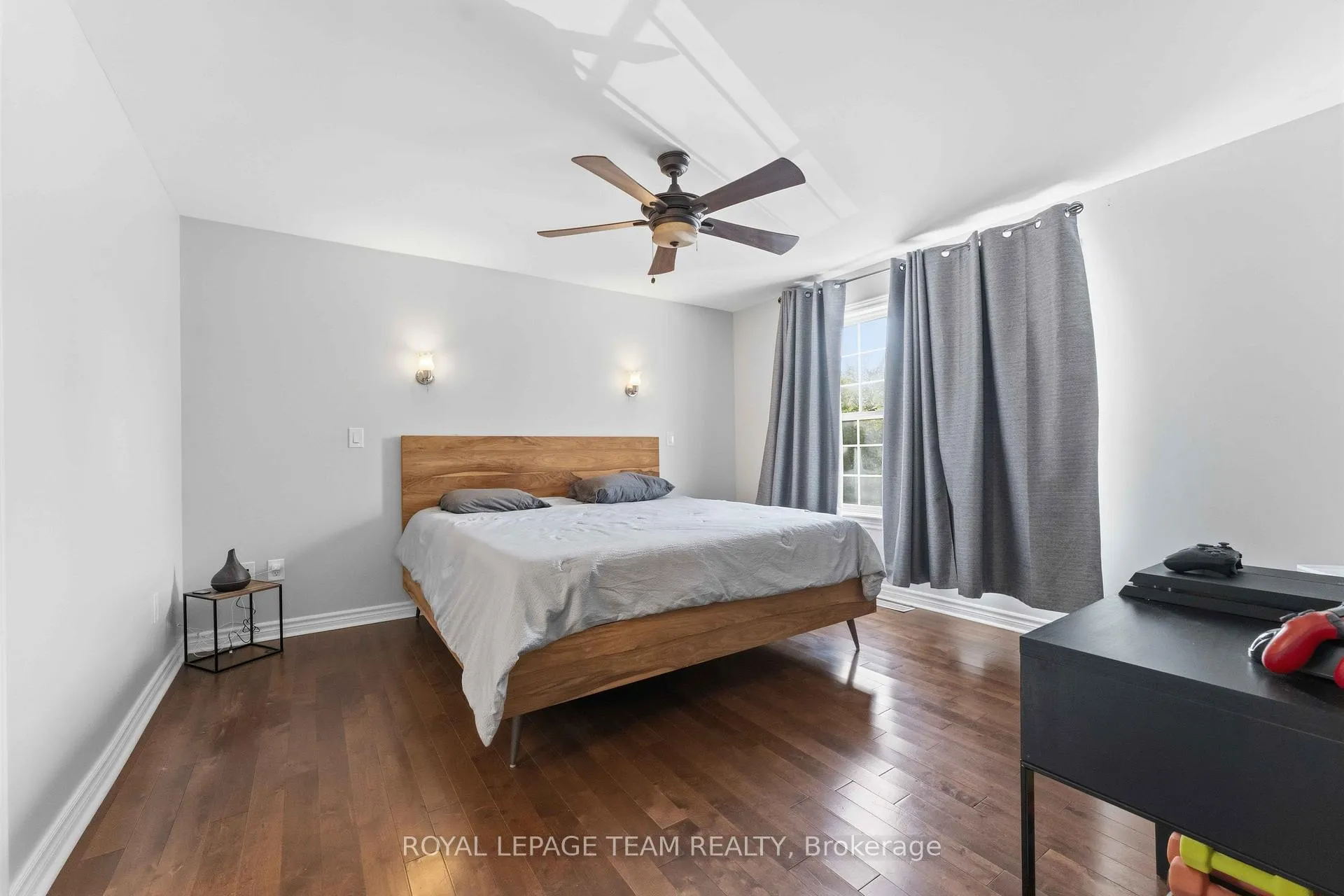 Photo 18 of 1628 Stanleyfield Crescent, Ottawa, Greely — HOMEH