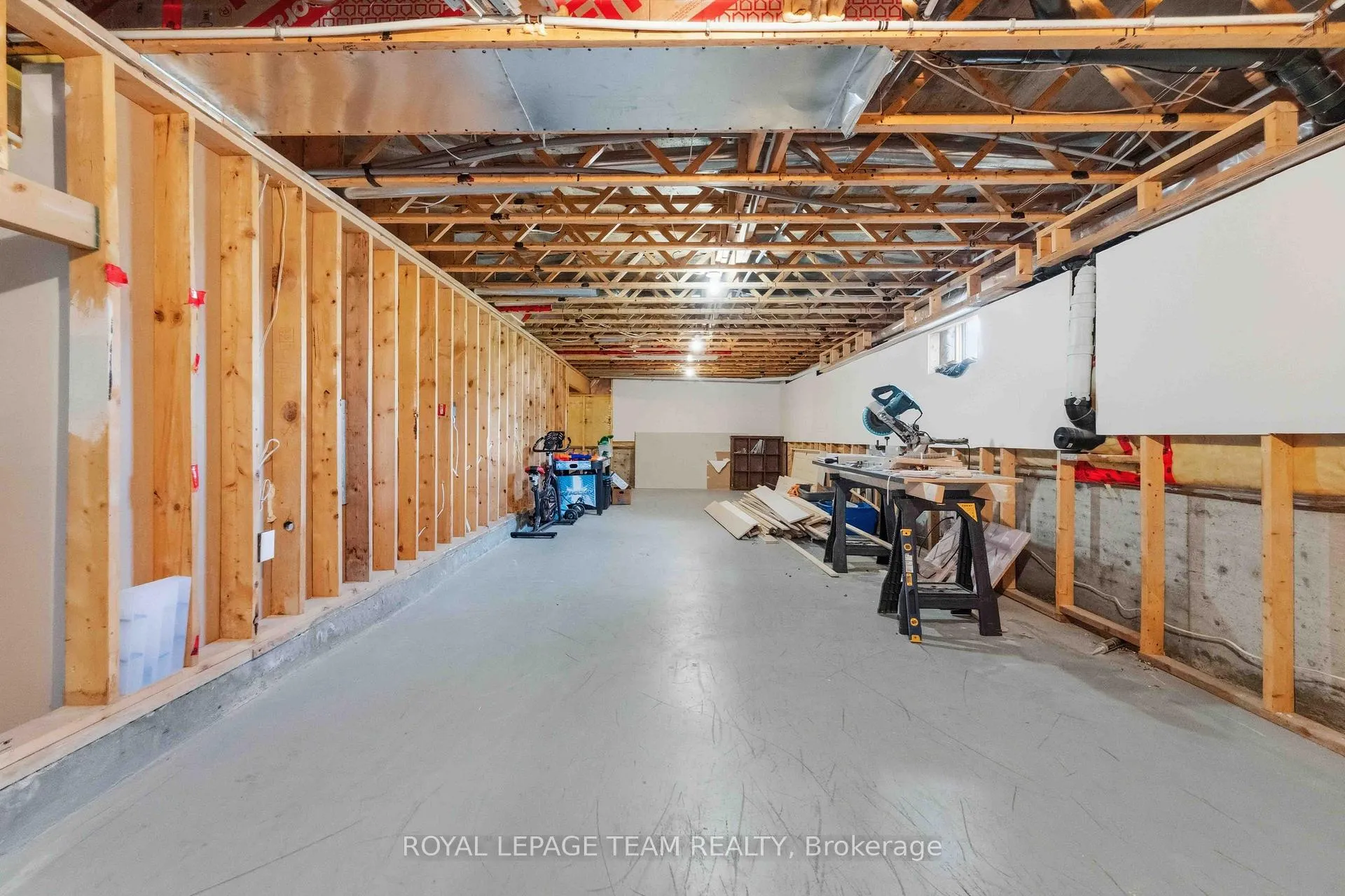 Photo 32 of 1628 Stanleyfield Crescent, Ottawa, Greely — HOMEH