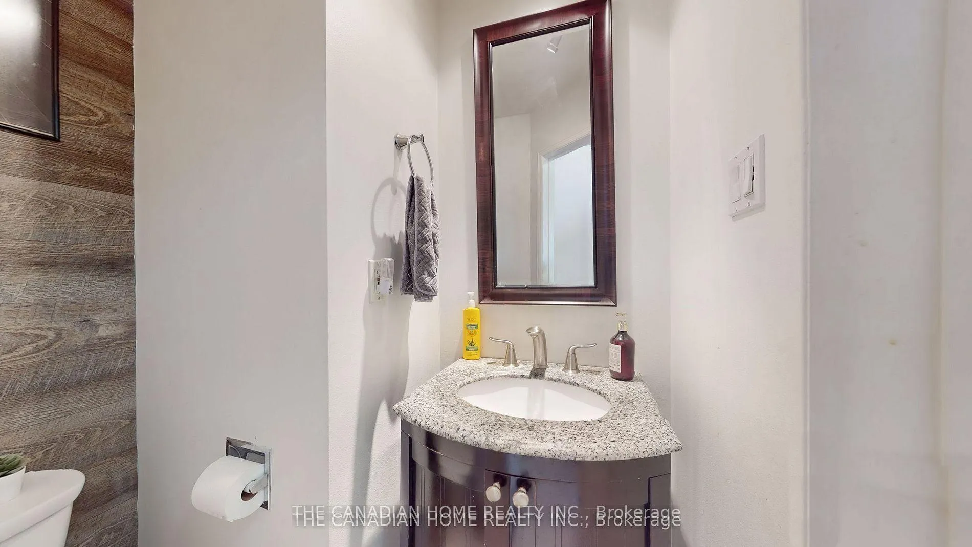 Photo 14 of 226 Ecclestone Drive, Brampton, Brampton West — HOMEH