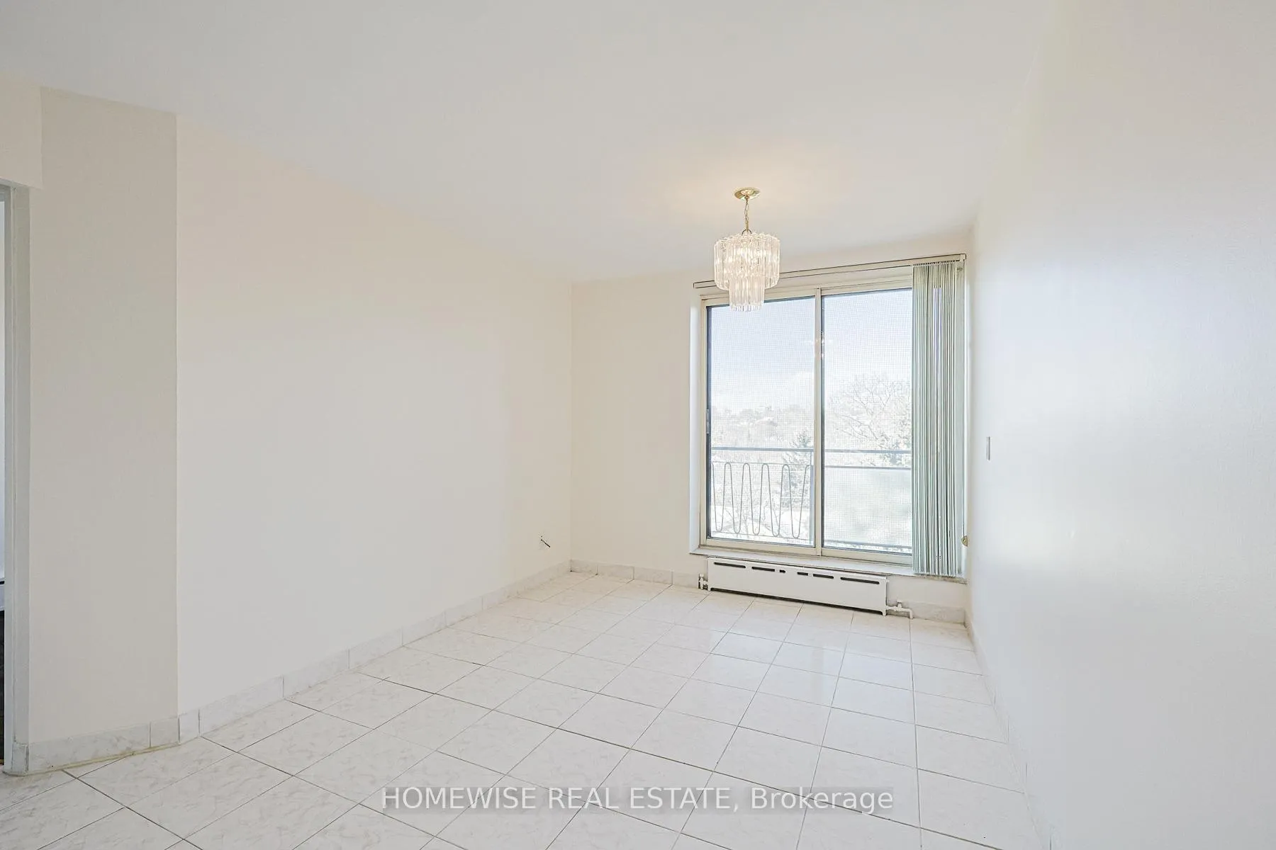 Photo 12 of Unit 703, 485 Kingston Road, Toronto, The Beaches — HOMEH