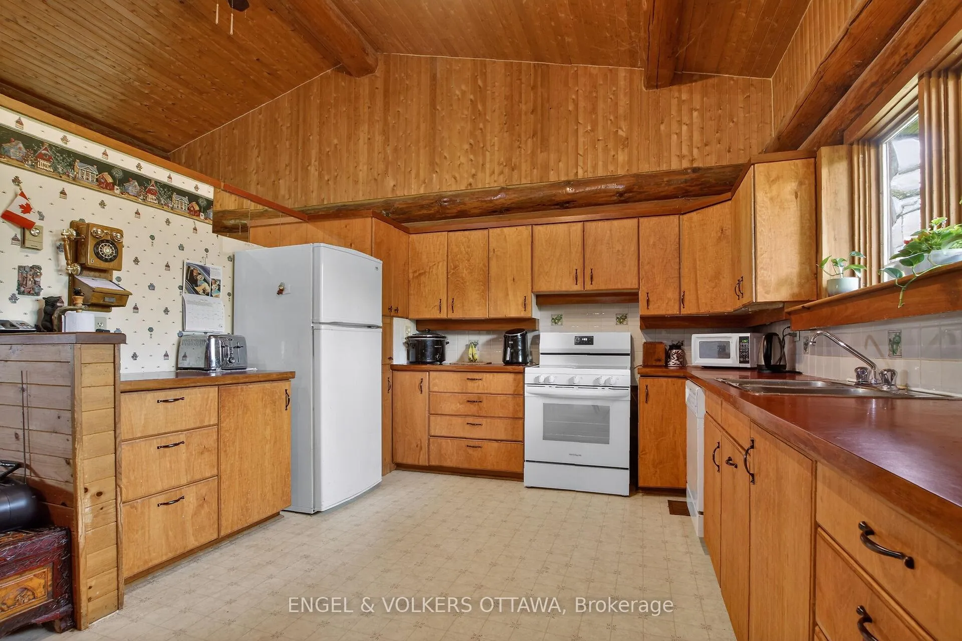 Photo 6 of 531 Mackay Line Road, Tay Valley, Bathurst/Burgess & Sherbrooke (Bathurst) Twp — HOMEH
