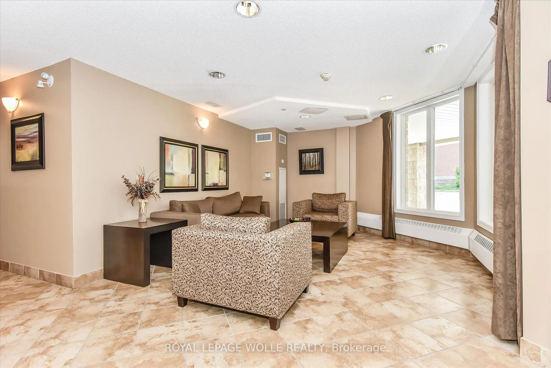 Photo 31 of Unit 318, 8 Harris Street, Cambridge — HOMEH