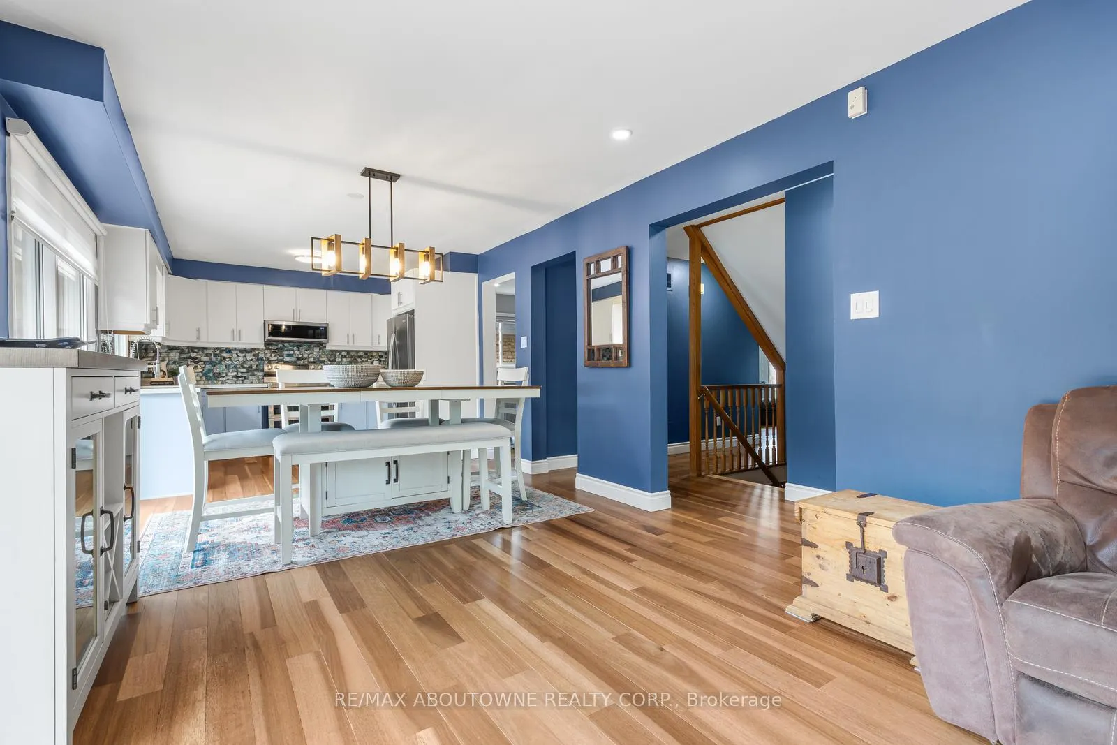 Photo 17 of 2474 Cavendish Drive, Burlington, Brant Hills — HOMEH