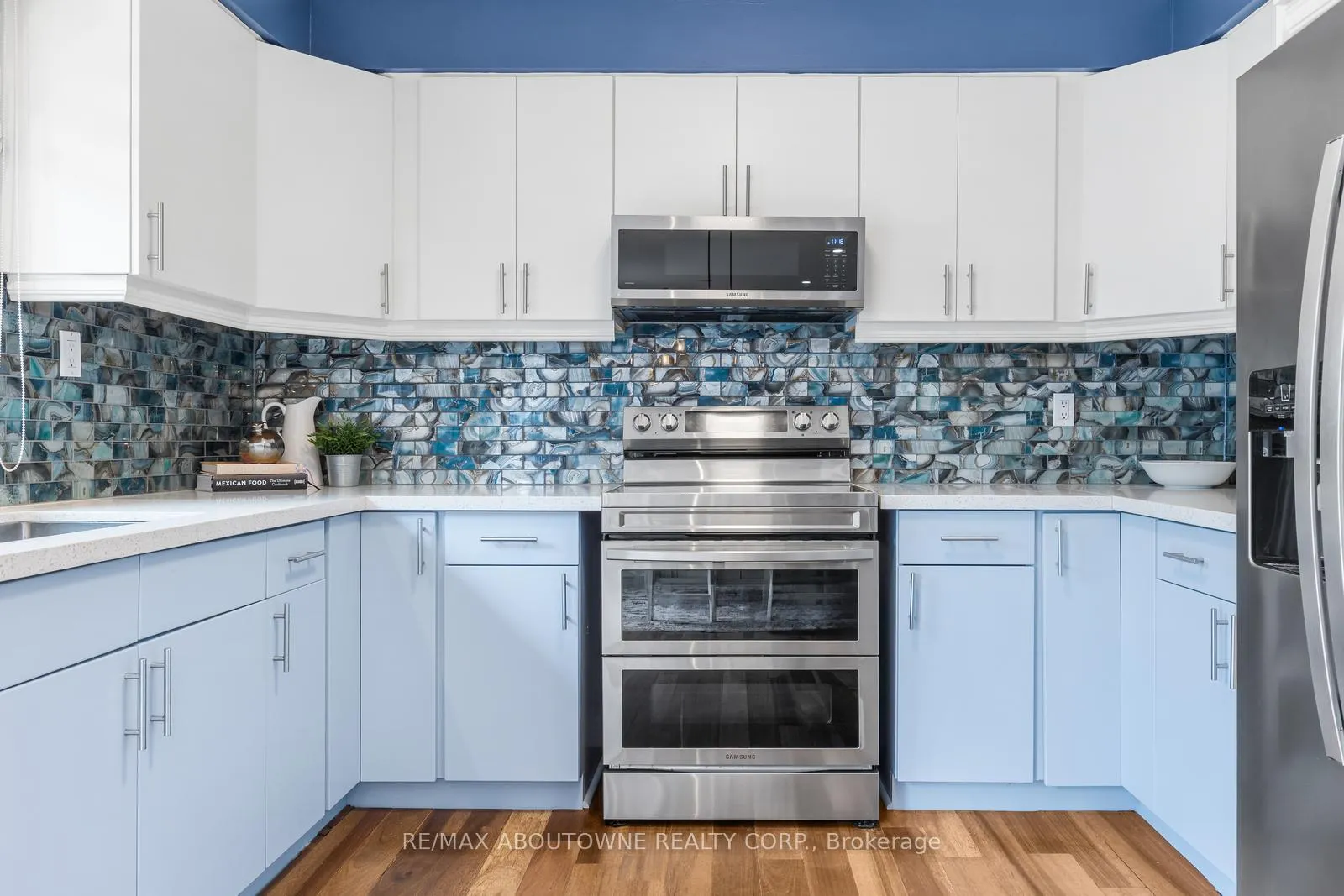 Photo 19 of 2474 Cavendish Drive, Burlington, Brant Hills — HOMEH