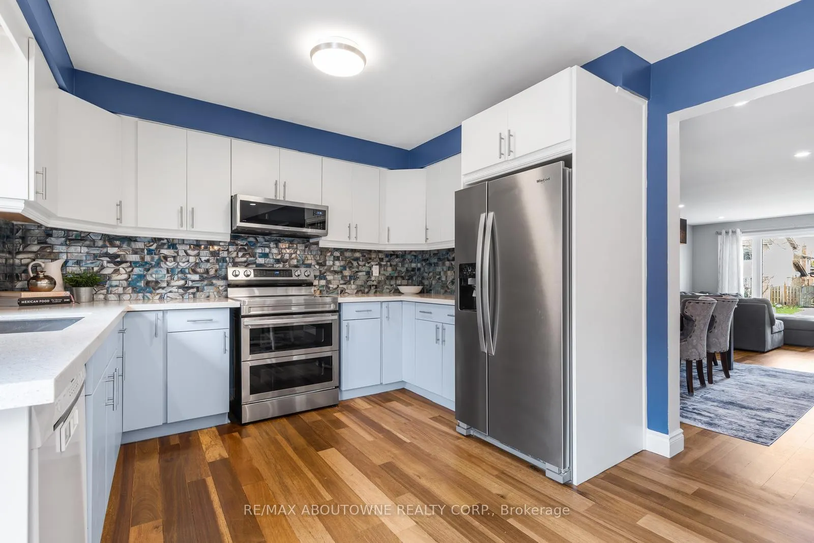 Photo 20 of 2474 Cavendish Drive, Burlington, Brant Hills — HOMEH