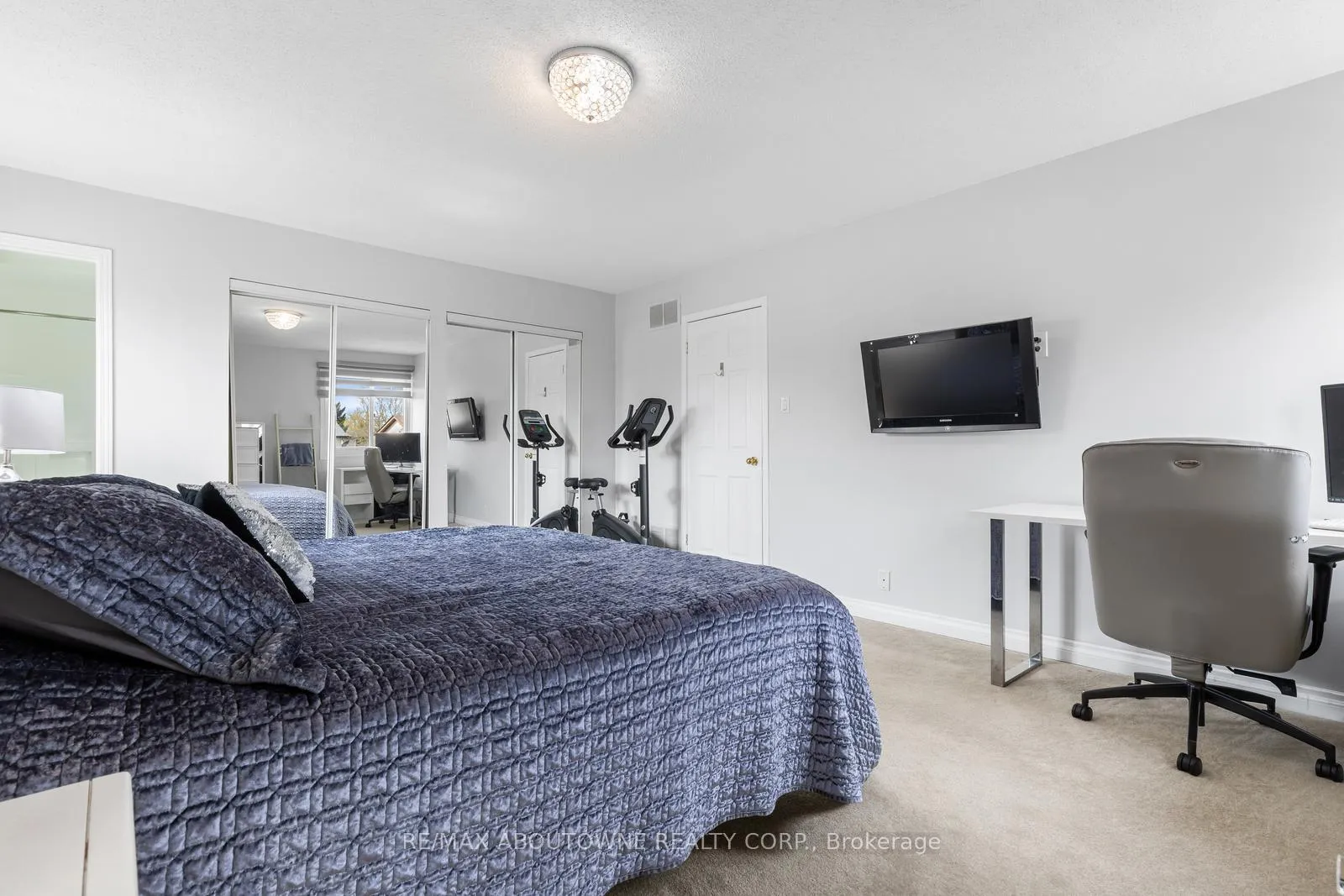 Photo 24 of 2474 Cavendish Drive, Burlington, Brant Hills — HOMEH