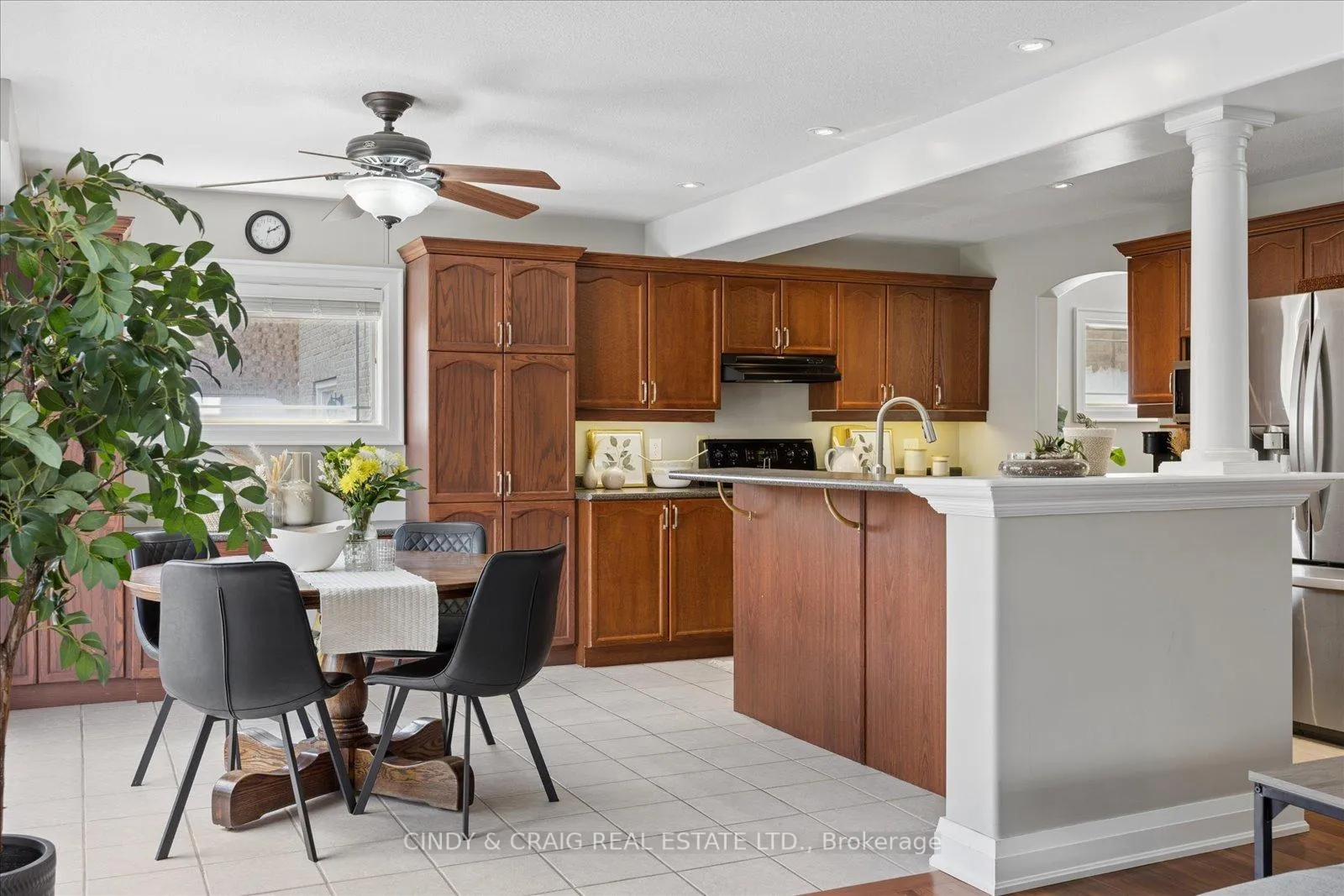 Photo 7 of 121 Fenning Drive, Clarington, Courtice — HOMEH