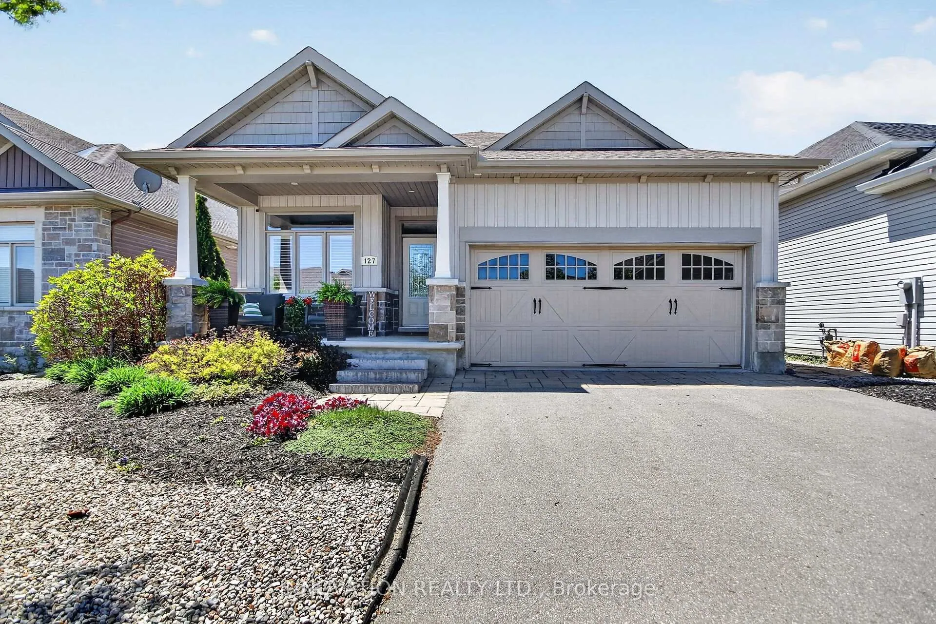 Photo 1 of 127 Elfin Grove, Ottawa, Kanata - Emerald Meadows/Trailwest — HOMEH