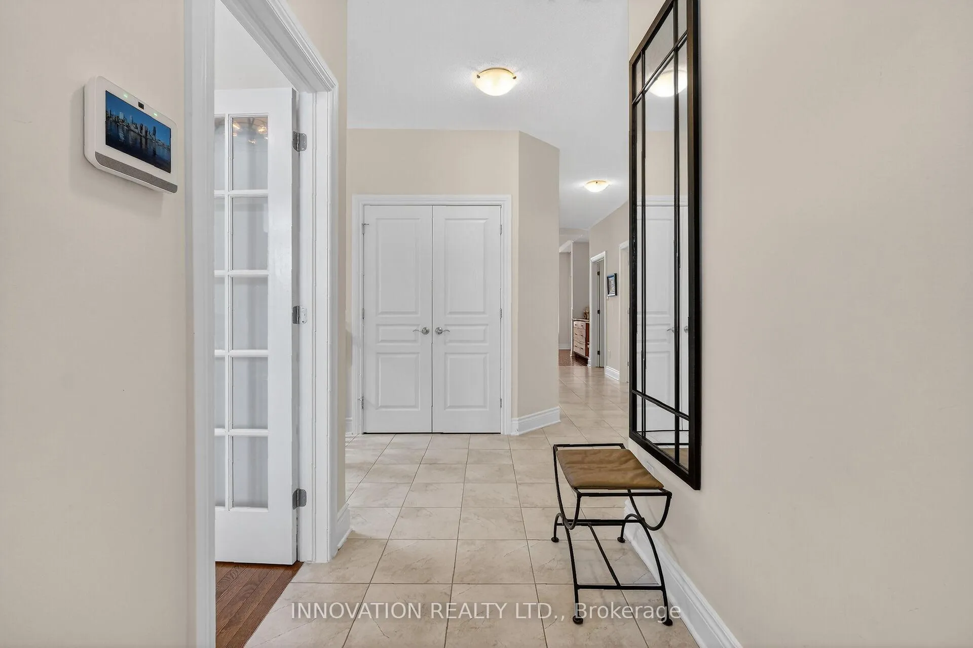 Photo 4 of 127 Elfin Grove, Ottawa, Kanata - Emerald Meadows/Trailwest — HOMEH