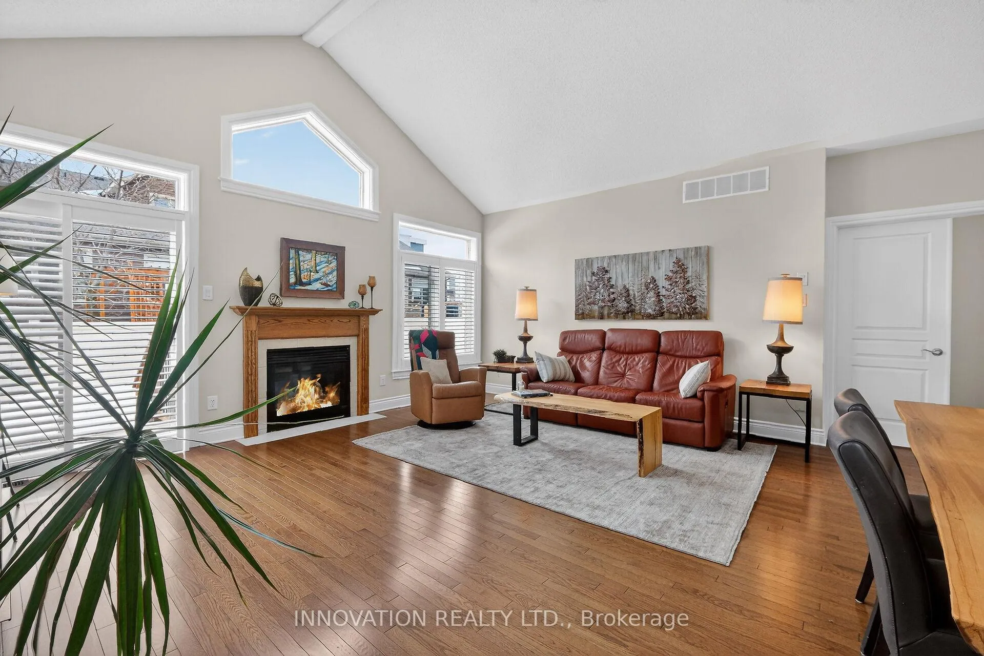 Photo 11 of 127 Elfin Grove, Ottawa, Kanata - Emerald Meadows/Trailwest — HOMEH