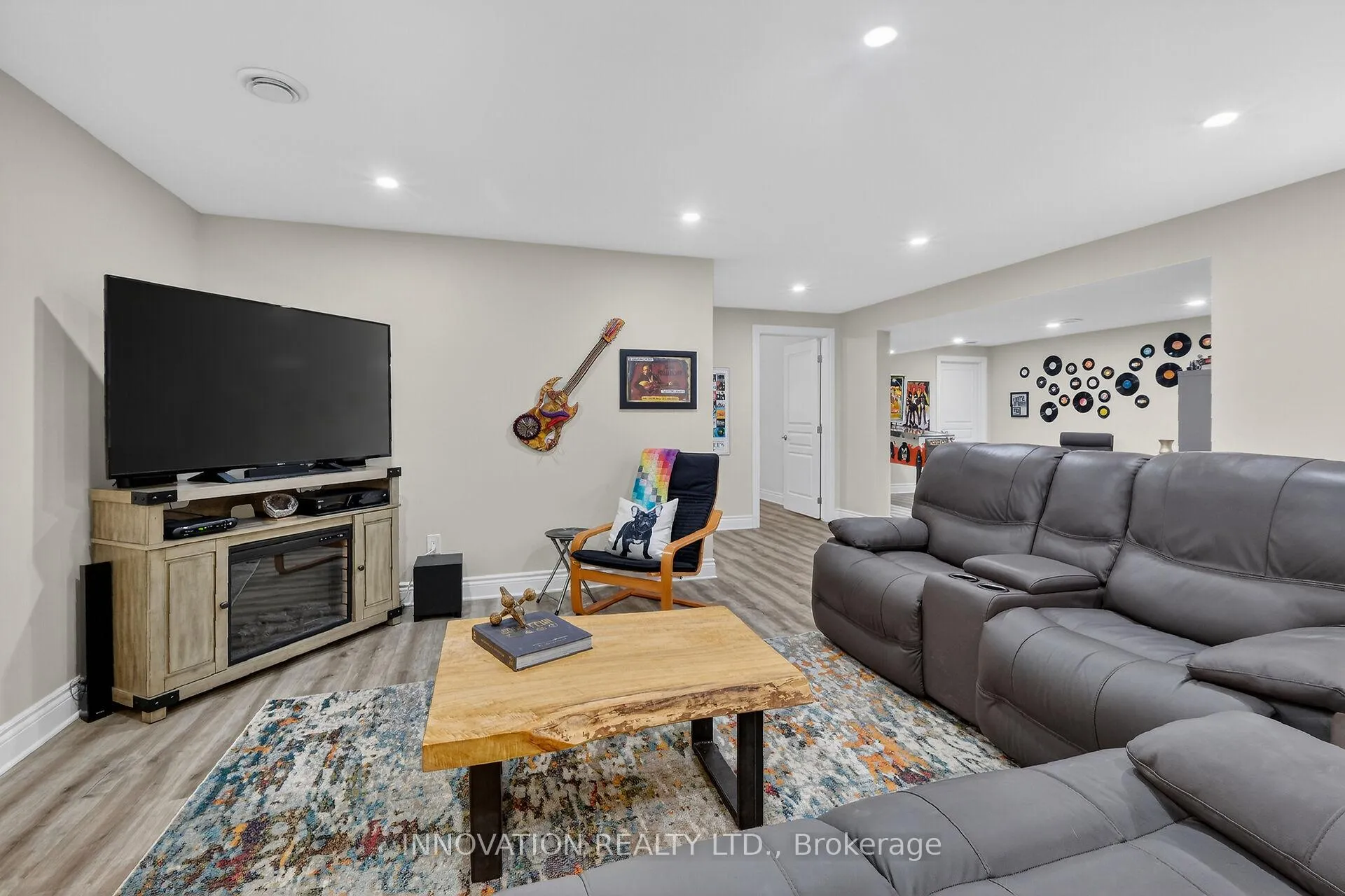 Photo 27 of 127 Elfin Grove, Ottawa, Kanata - Emerald Meadows/Trailwest — HOMEH
