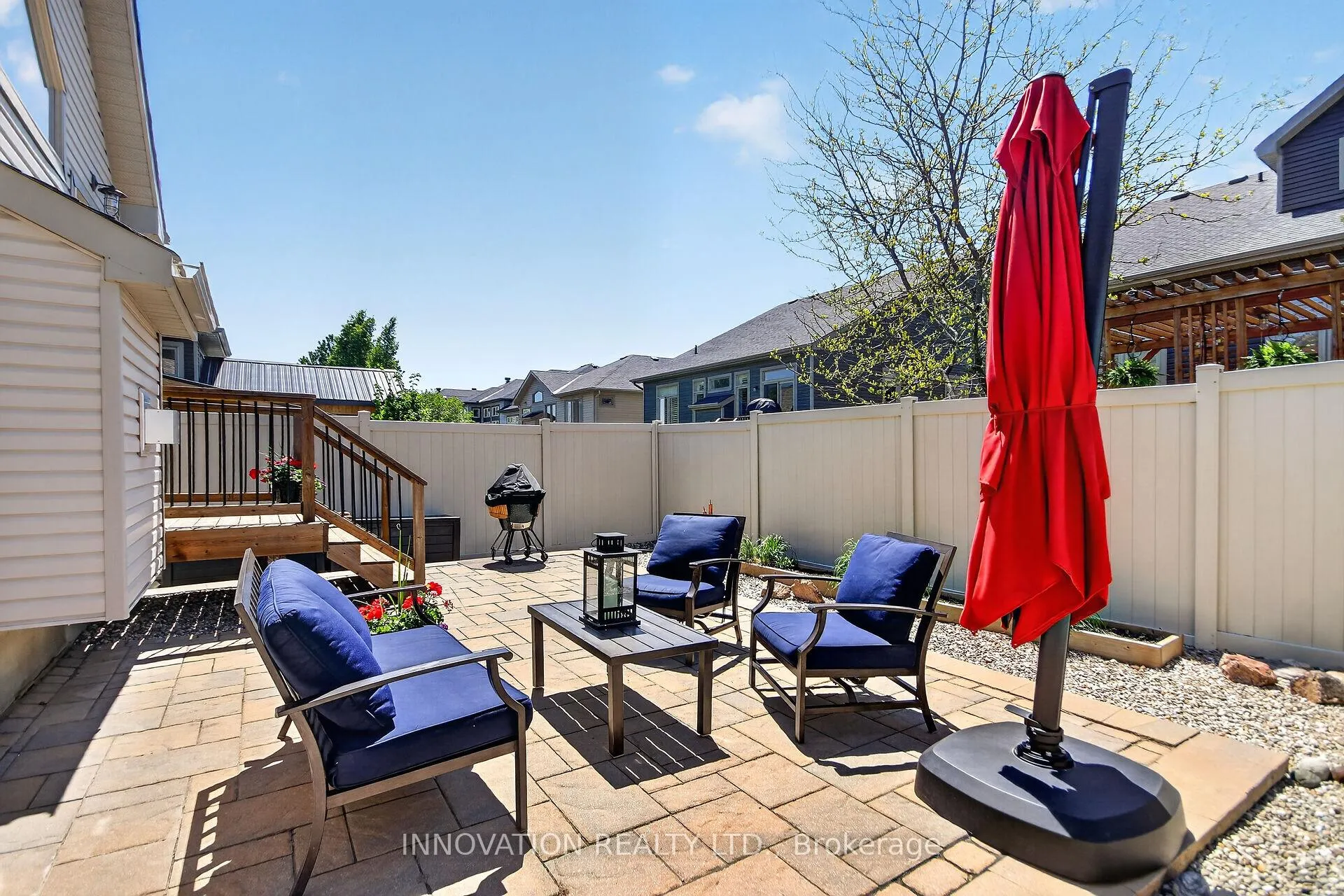 Photo 35 of 127 Elfin Grove, Ottawa, Kanata - Emerald Meadows/Trailwest — HOMEH